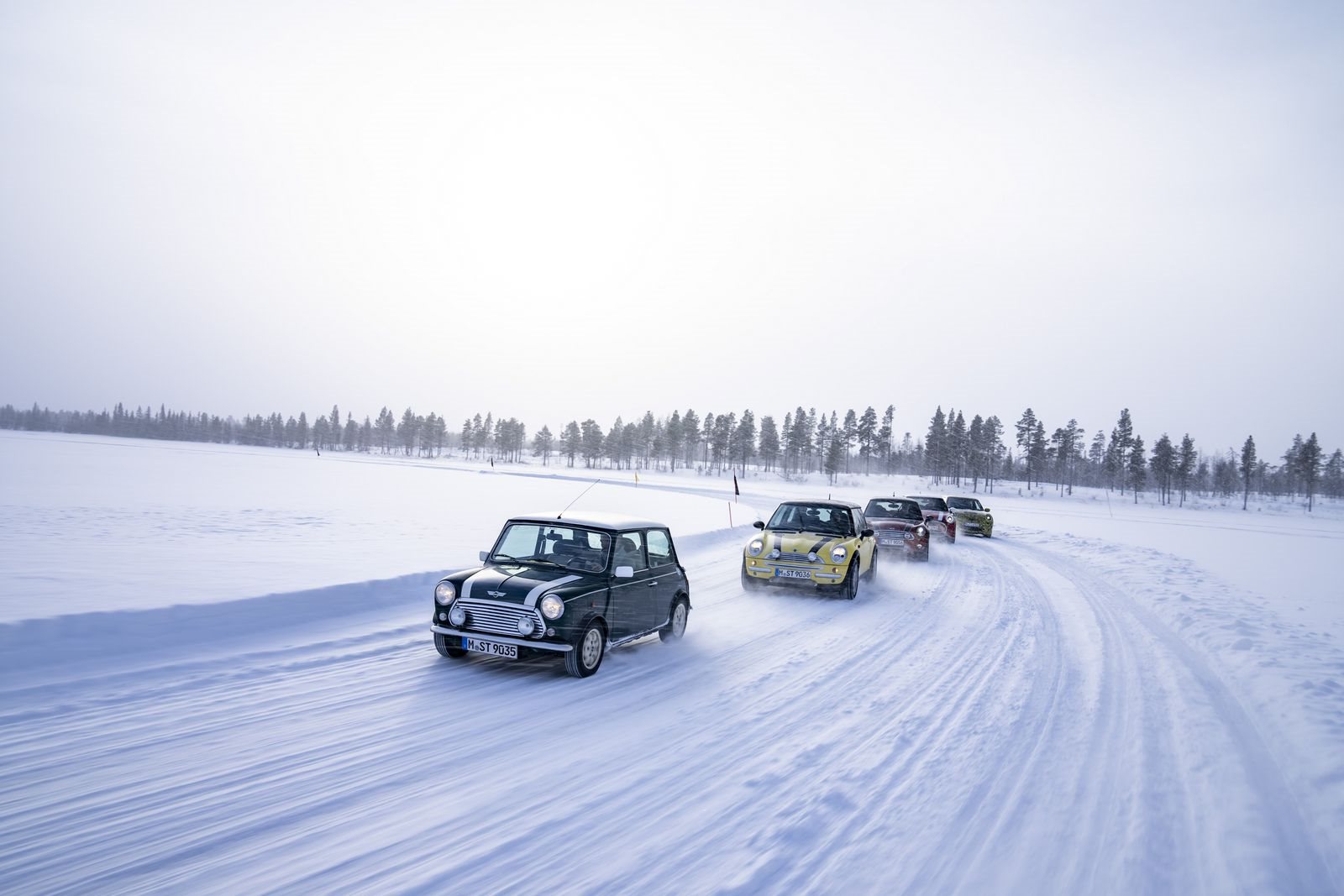 TOTALMENTE ELÉTRICO E REPLETO DE DIVERSÃO AO VOLANTE: O FUTURO MINI 3 PORTAS NA NEVE E NO GELO, foto 68