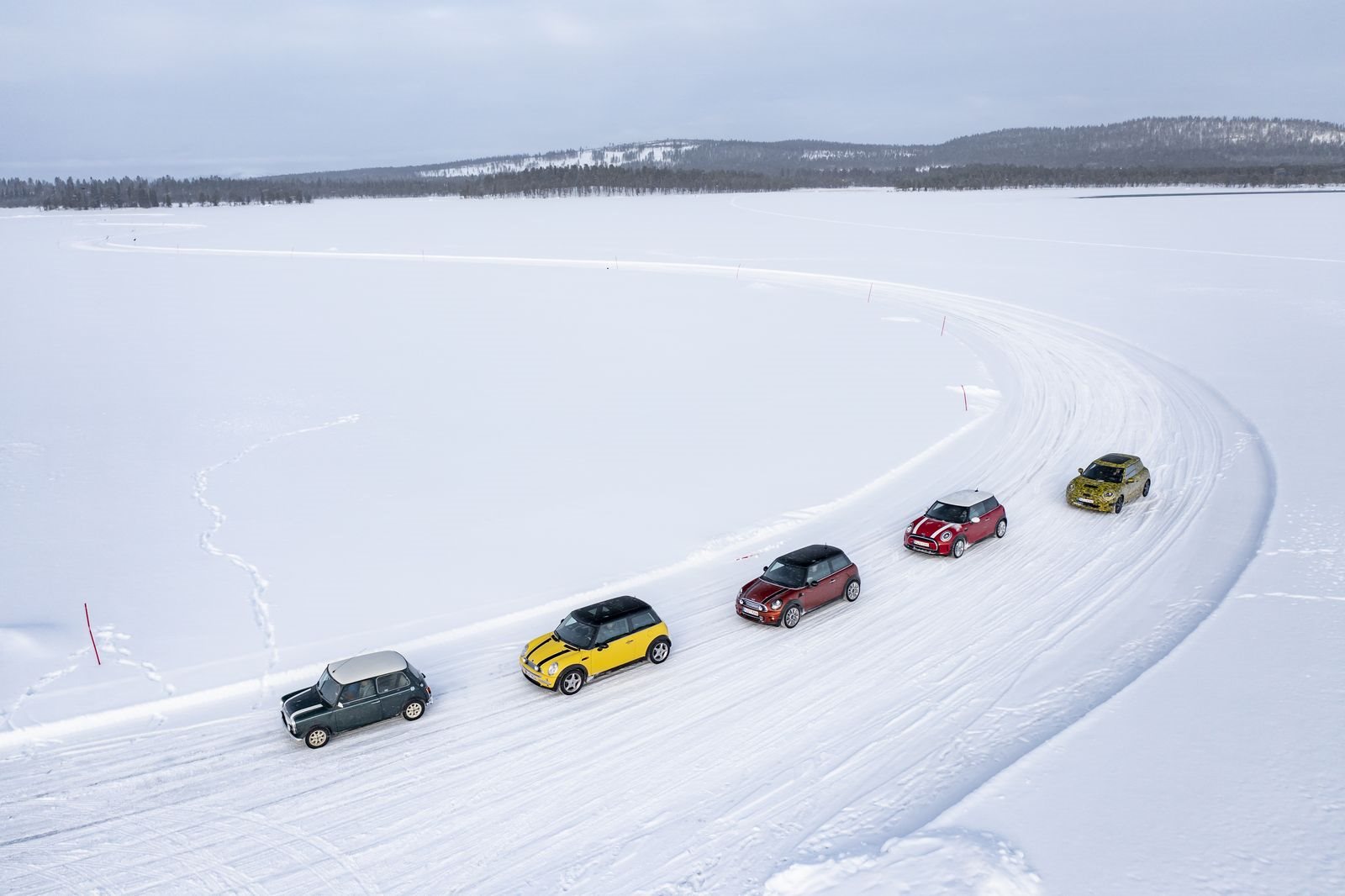 TOTALMENTE ELÉTRICO E REPLETO DE DIVERSÃO AO VOLANTE: O FUTURO MINI 3 PORTAS NA NEVE E NO GELO, foto 70