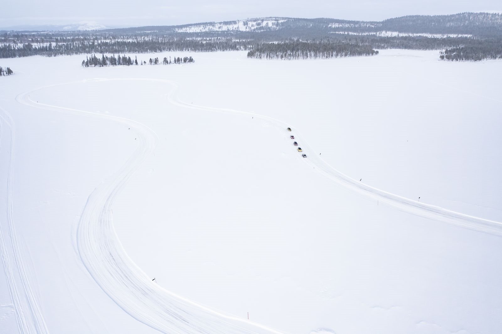 TOTALMENTE ELÉTRICO E REPLETO DE DIVERSÃO AO VOLANTE: O FUTURO MINI 3 PORTAS NA NEVE E NO GELO, foto 75