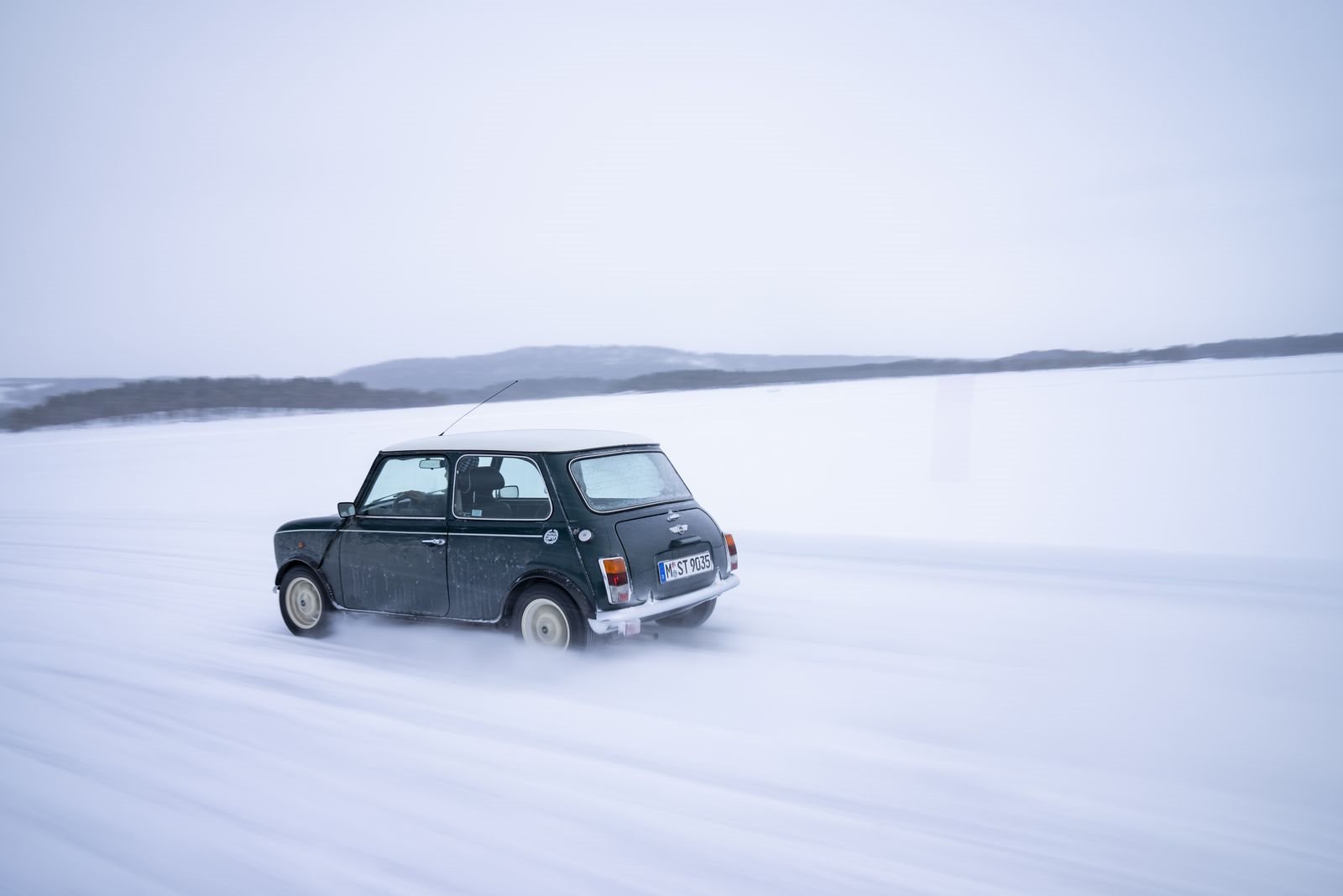 TOTALMENTE ELÉTRICO E REPLETO DE DIVERSÃO AO VOLANTE: O FUTURO MINI 3 PORTAS NA NEVE E NO GELO, foto 83