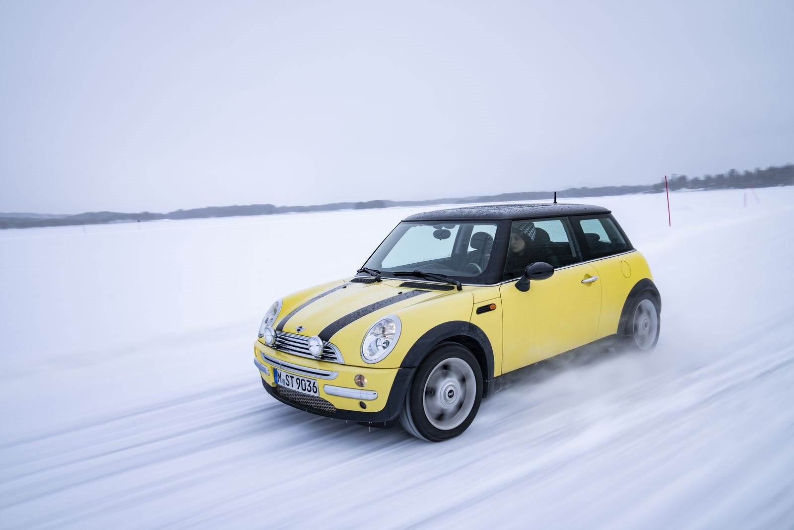 TOTALMENTE ELÉTRICO E REPLETO DE DIVERSÃO AO VOLANTE: O FUTURO MINI 3 PORTAS NA NEVE E NO GELO, foto 84