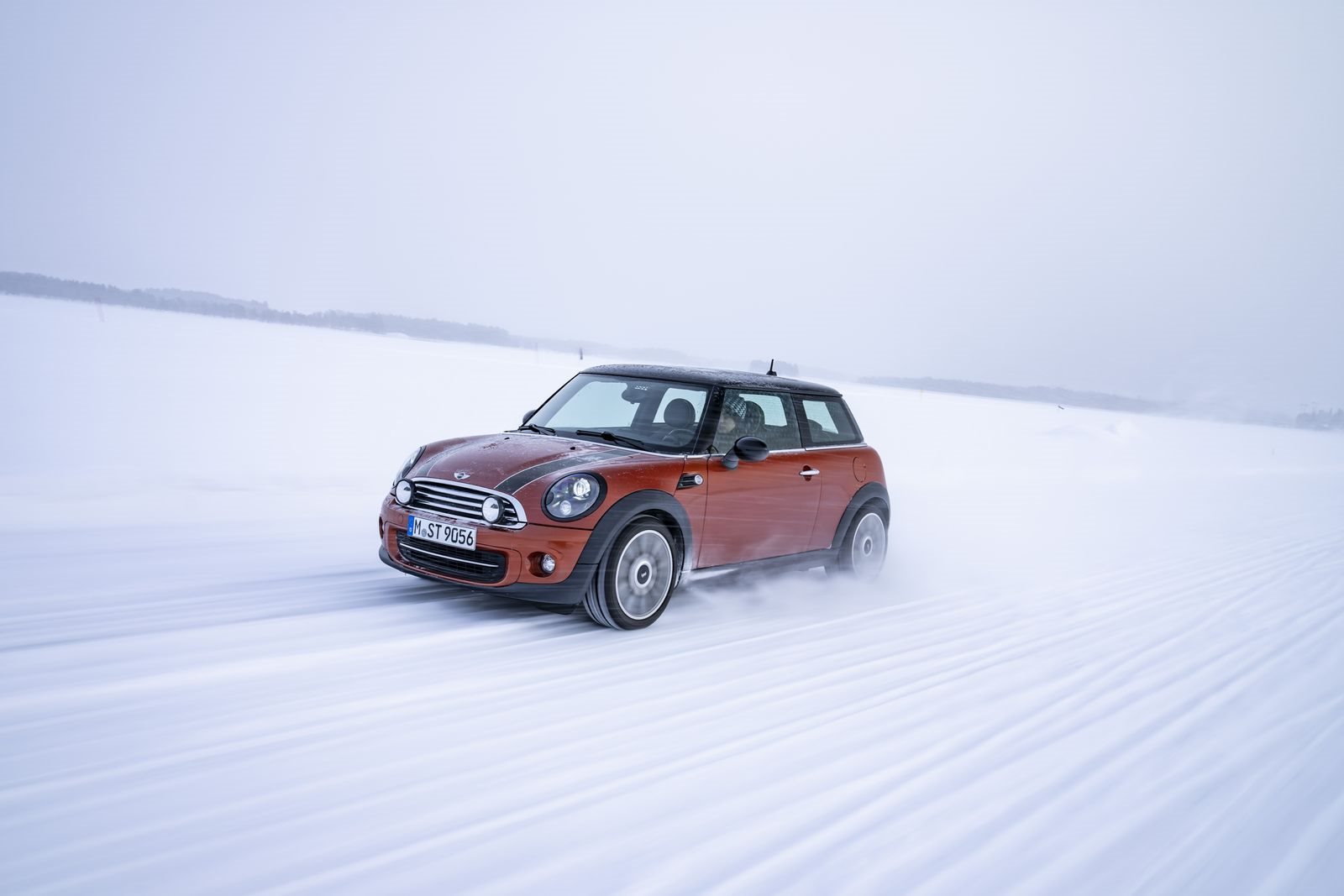 TOTALMENTE ELÉTRICO E REPLETO DE DIVERSÃO AO VOLANTE: O FUTURO MINI 3 PORTAS NA NEVE E NO GELO, foto 91