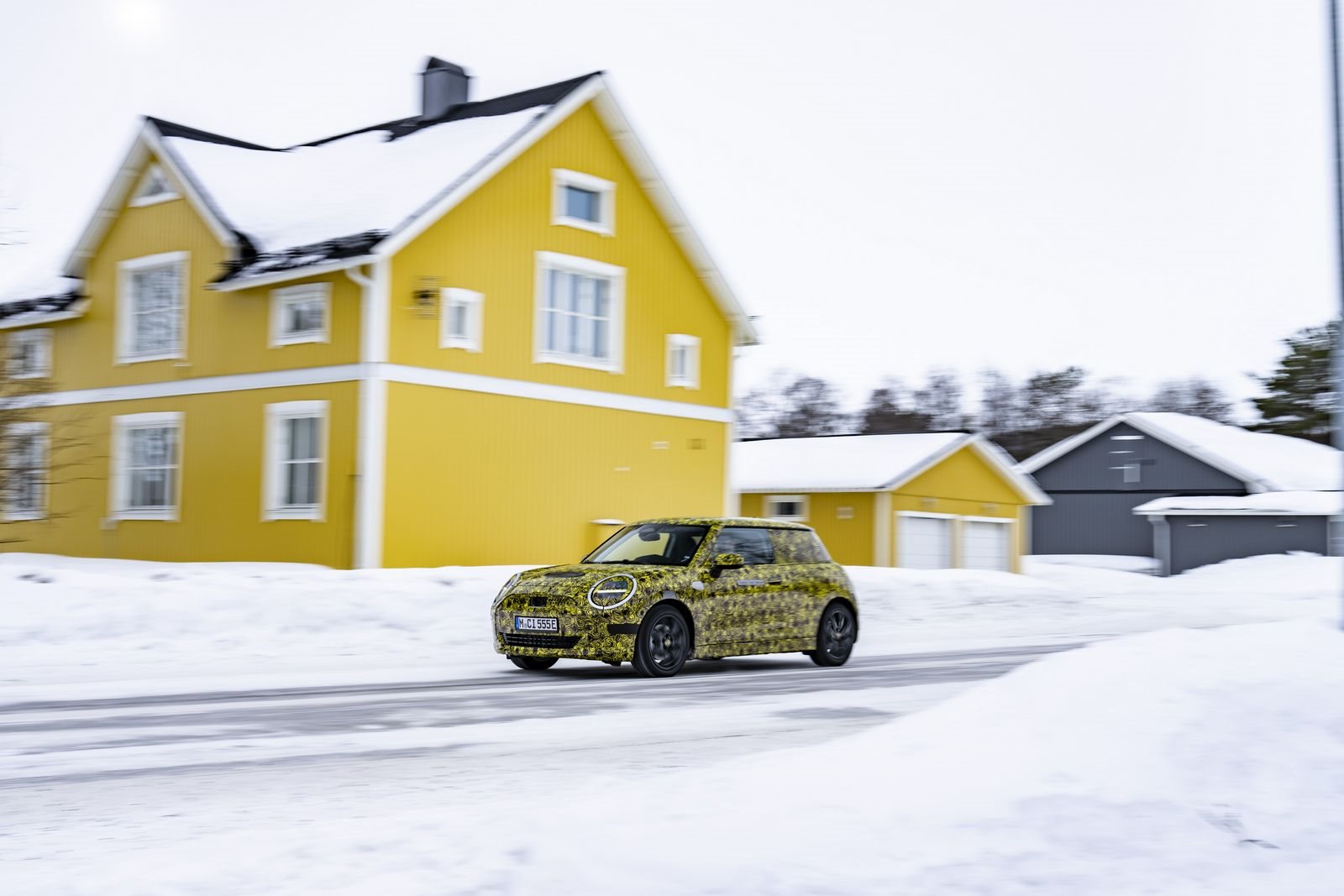 TOTALMENTE ELÉTRICO E REPLETO DE DIVERSÃO AO VOLANTE: O FUTURO MINI 3 PORTAS NA NEVE E NO GELO, foto 122