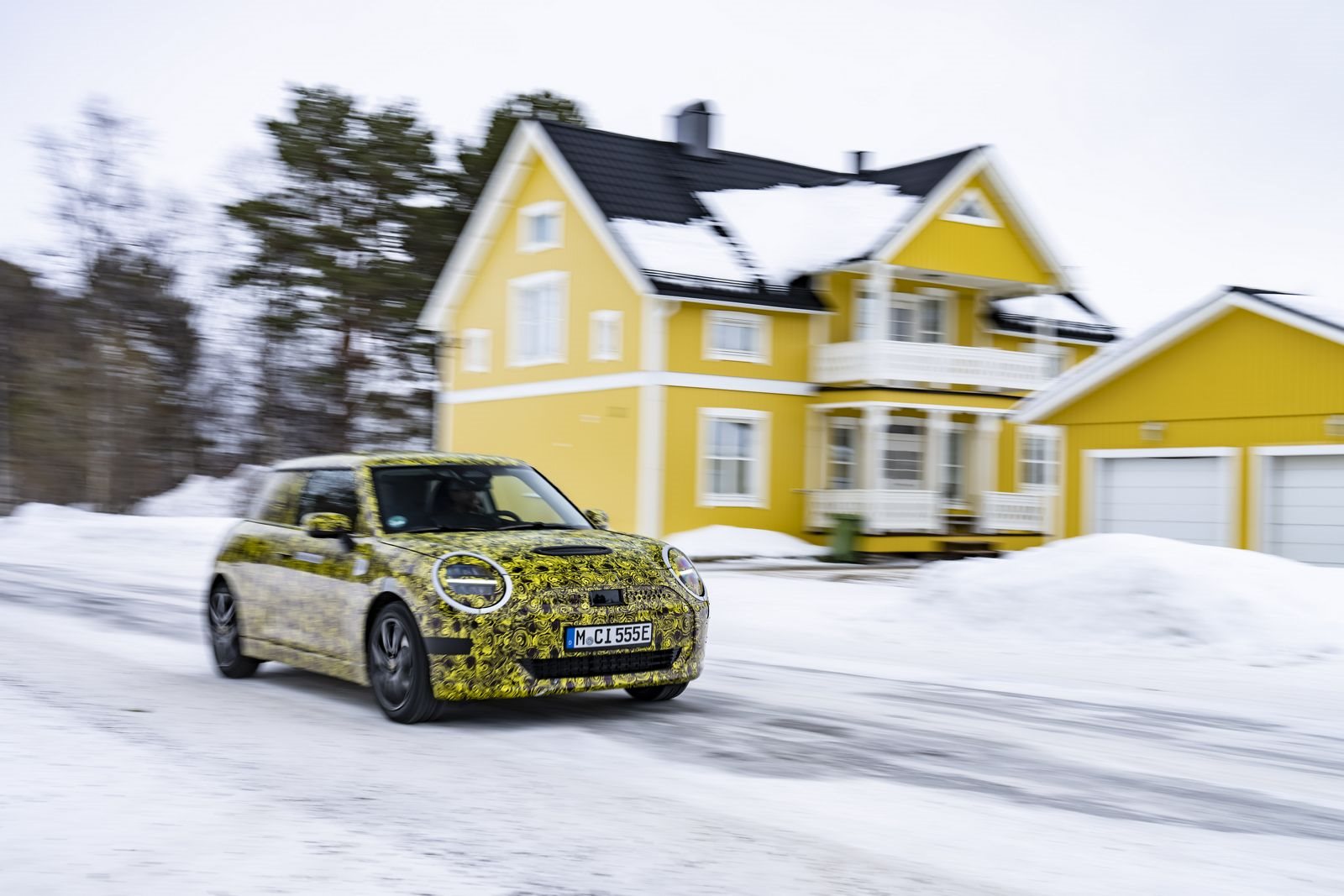 TOTALMENTE ELÉTRICO E REPLETO DE DIVERSÃO AO VOLANTE: O FUTURO MINI 3 PORTAS NA NEVE E NO GELO, foto 124