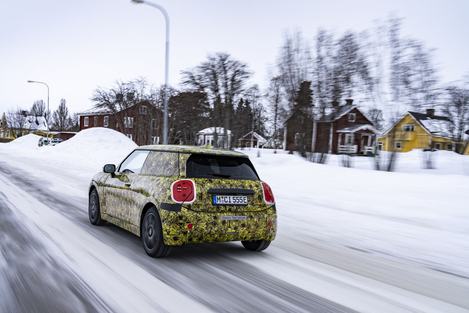 TOTALMENTE ELÉTRICO E REPLETO DE DIVERSÃO AO VOLANTE: O FUTURO MINI 3 PORTAS NA NEVE E NO GELO, foto 128