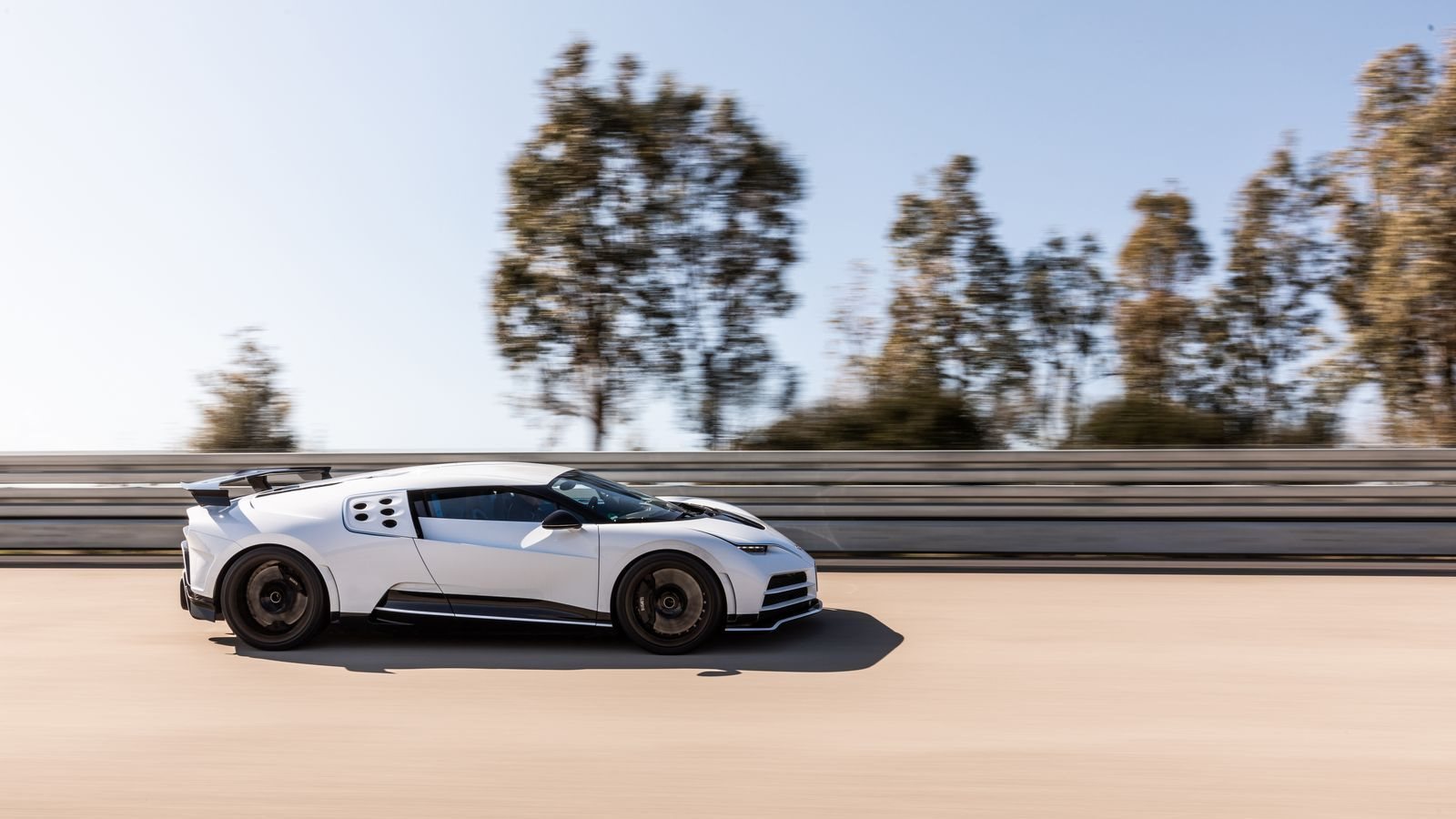 APÓS QUATRO ANOS E 50.000 KM DE TESTES, O BUGATTI CENTODIECI INICIA SUA PRODUÇÃO, foto 6