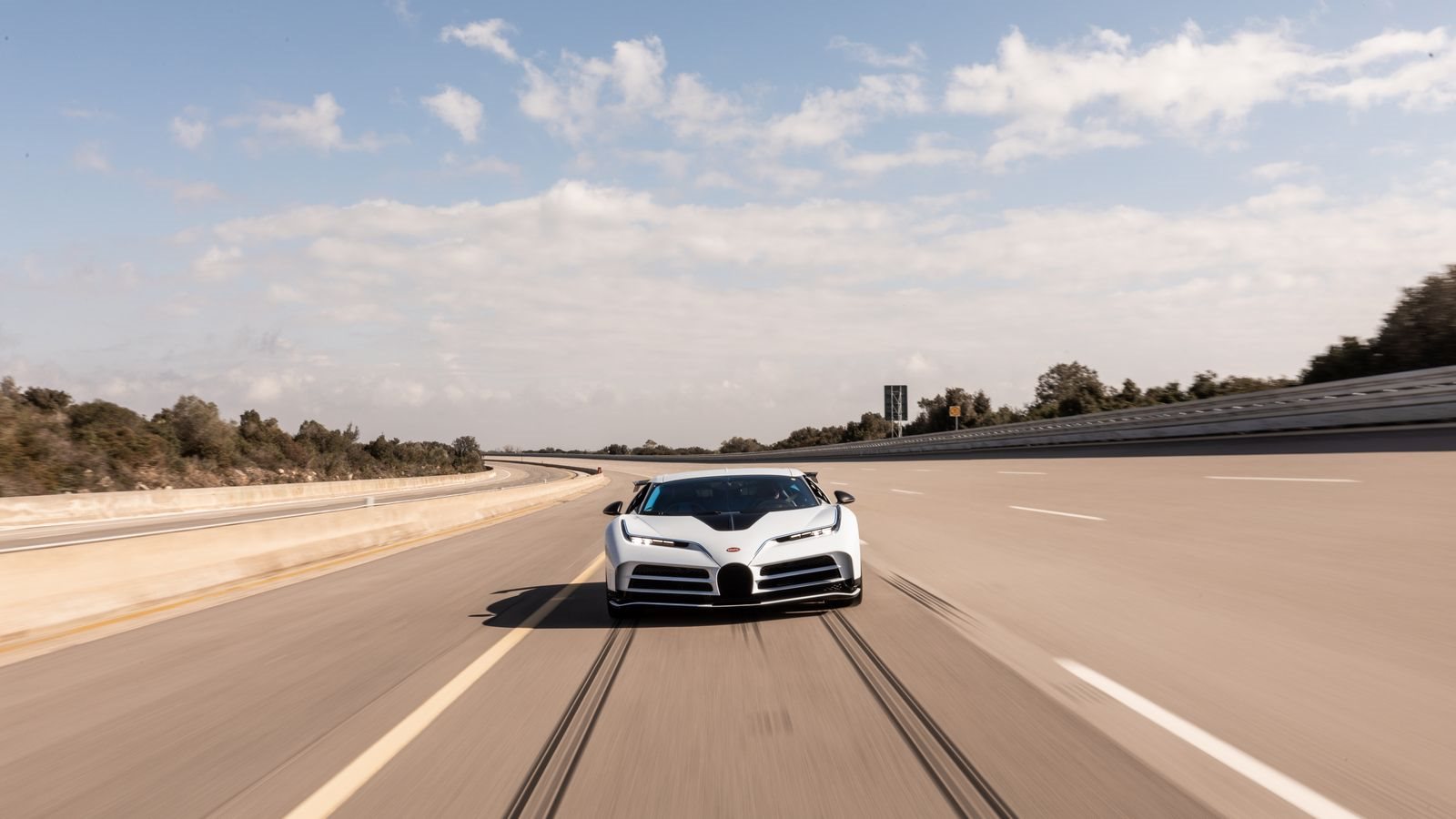 APÓS QUATRO ANOS E 50.000 KM DE TESTES, O BUGATTI CENTODIECI INICIA SUA PRODUÇÃO, foto 8