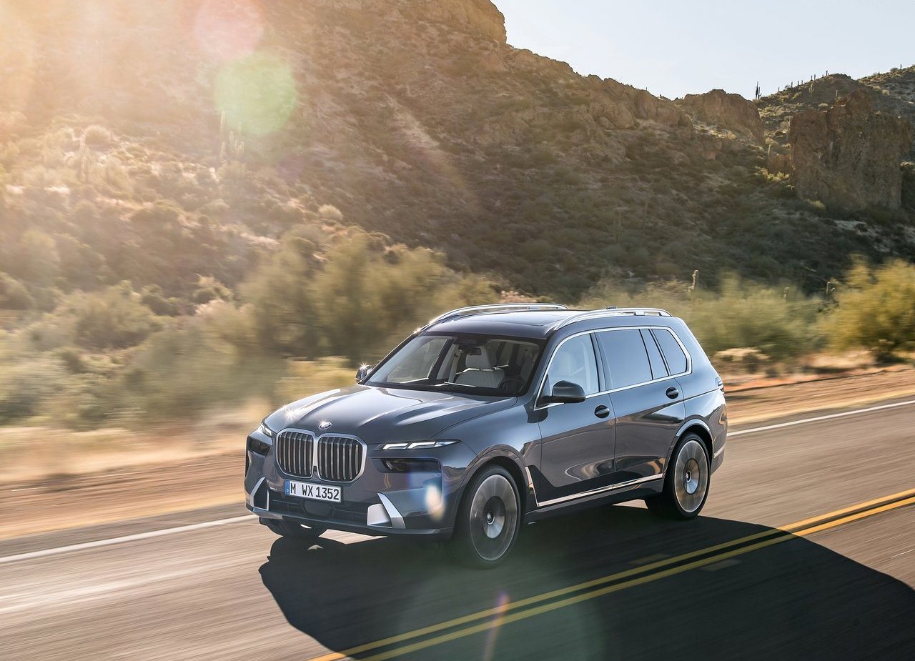 NOVO BMW X7 GANHA VISUAL ATUALIZADO, MOTOR COM SISTEMA MILD HYBRID E INTERIOR DO iX, foto 20