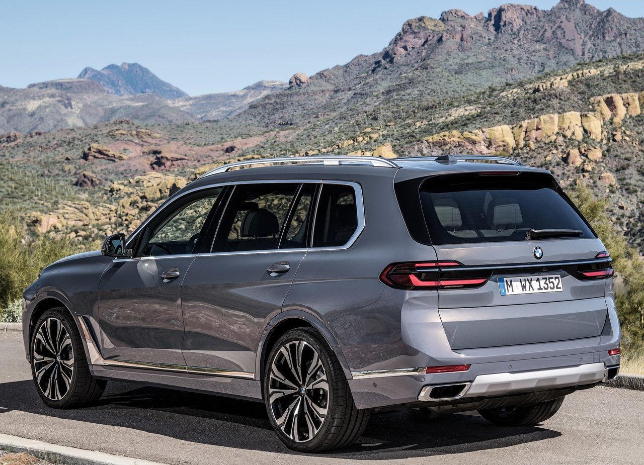 NOVO BMW X7 GANHA VISUAL ATUALIZADO, MOTOR COM SISTEMA MILD HYBRID E INTERIOR DO iX, foto 30