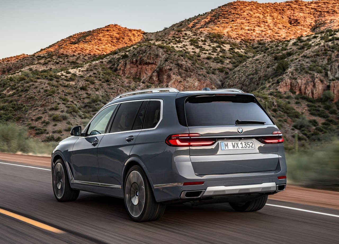 NOVO BMW X7 GANHA VISUAL ATUALIZADO, MOTOR COM SISTEMA MILD HYBRID E INTERIOR DO iX, foto 36