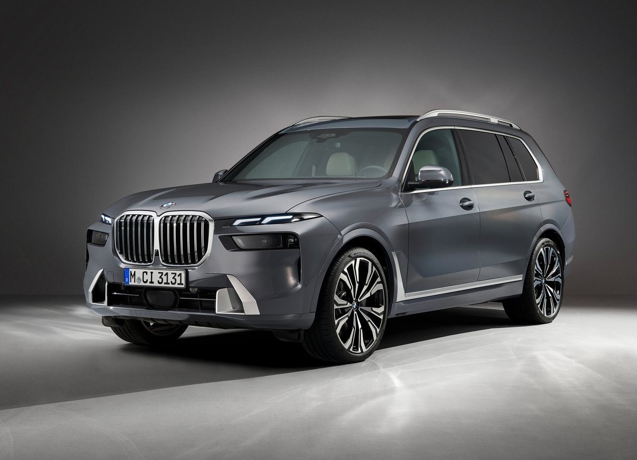 NOVO BMW X7 GANHA VISUAL ATUALIZADO, MOTOR COM SISTEMA MILD HYBRID E INTERIOR DO iX, foto 45