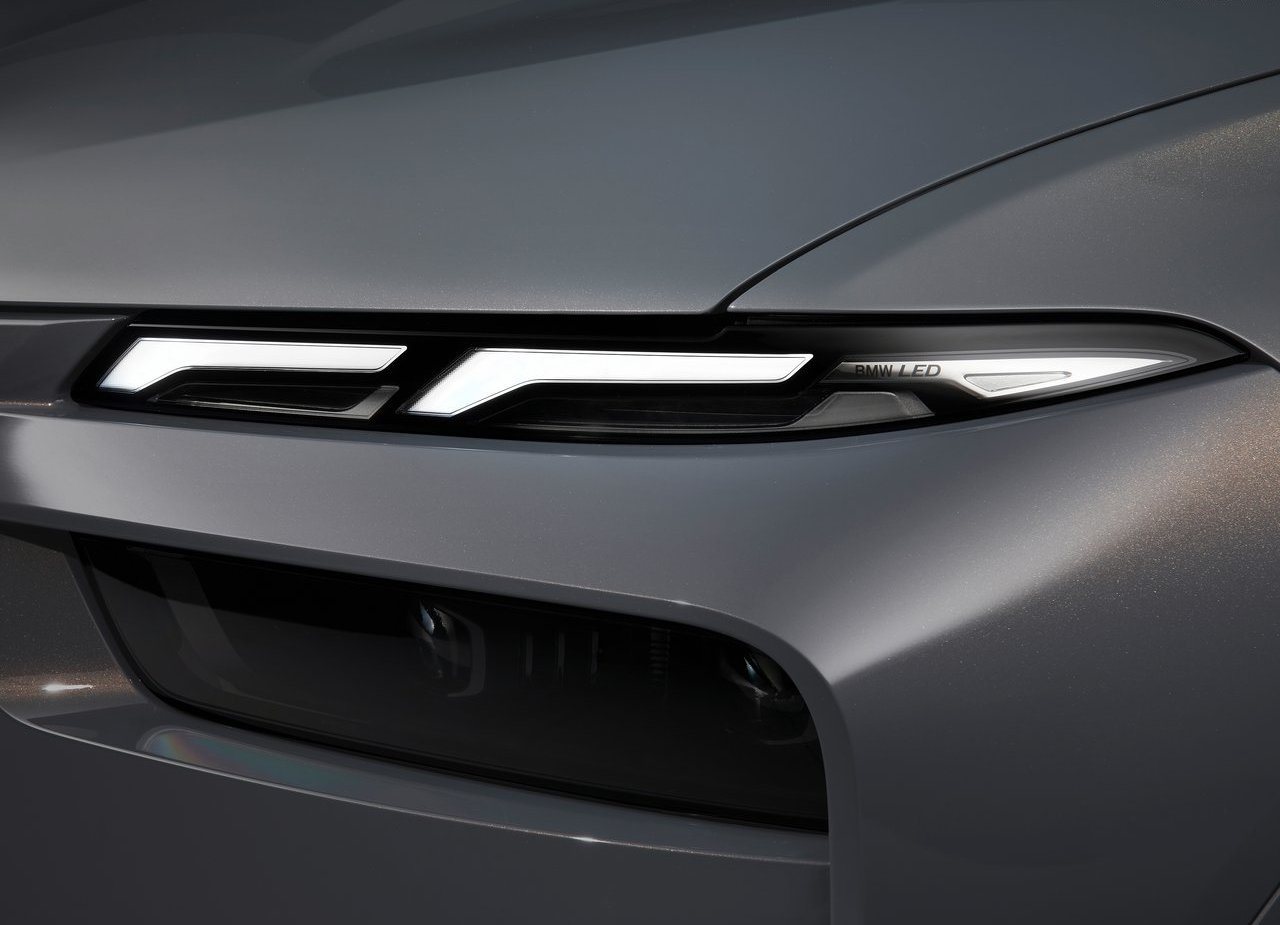 NOVO BMW X7 GANHA VISUAL ATUALIZADO, MOTOR COM SISTEMA MILD HYBRID E INTERIOR DO iX, foto 75
