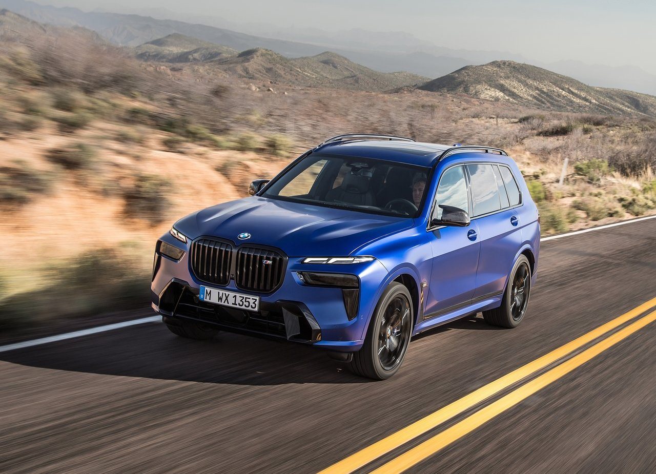 NOVO BMW X7 GANHA VISUAL ATUALIZADO, MOTOR COM SISTEMA MILD HYBRID E INTERIOR DO iX, foto 123