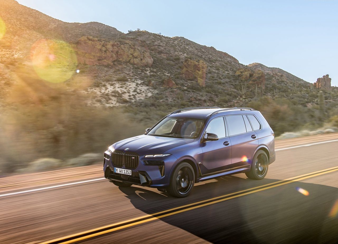 NOVO BMW X7 GANHA VISUAL ATUALIZADO, MOTOR COM SISTEMA MILD HYBRID E INTERIOR DO iX, foto 124