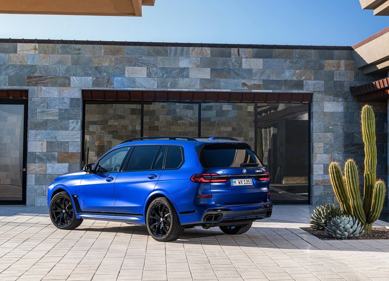 NOVO BMW X7 GANHA VISUAL ATUALIZADO, MOTOR COM SISTEMA MILD HYBRID E INTERIOR DO iX, foto 141
