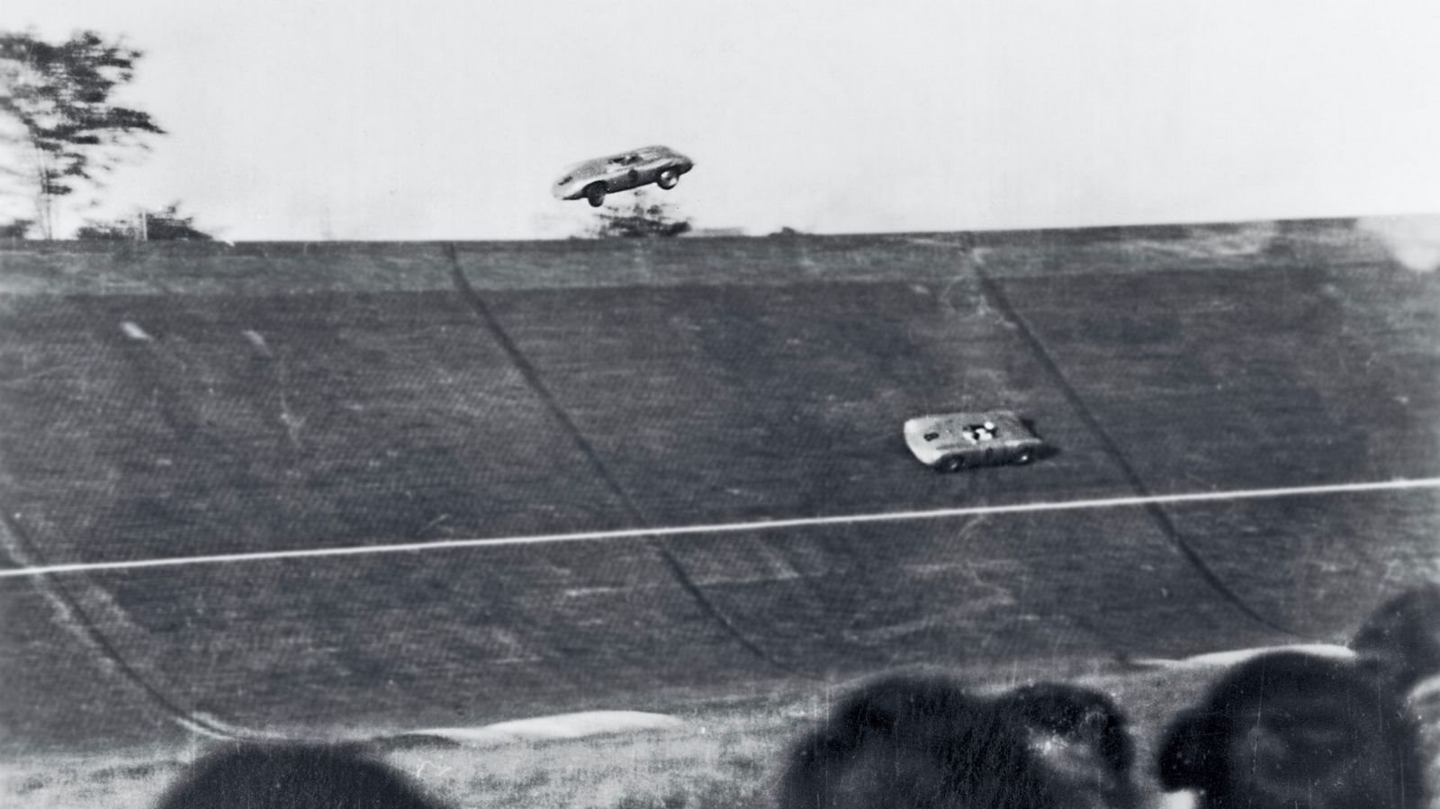 PORSCHE NO CIRCUITO DE AVUS: ENTRE O CÉU E A TERRA, foto 2