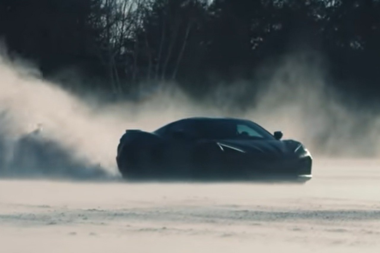 CONFIRMADO UM CHEVROLET CORVETTE HÍBRIDO PARA 2023 E OUTRO ELÉTRICO EM 2024, foto 1