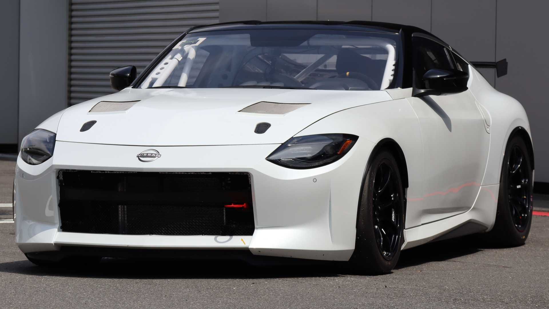 ASSIM SERÁ O NISSAN Z NISMO DE CORRIDAS QUE SERÁ APRESENTADO EM JUNHO, foto 1