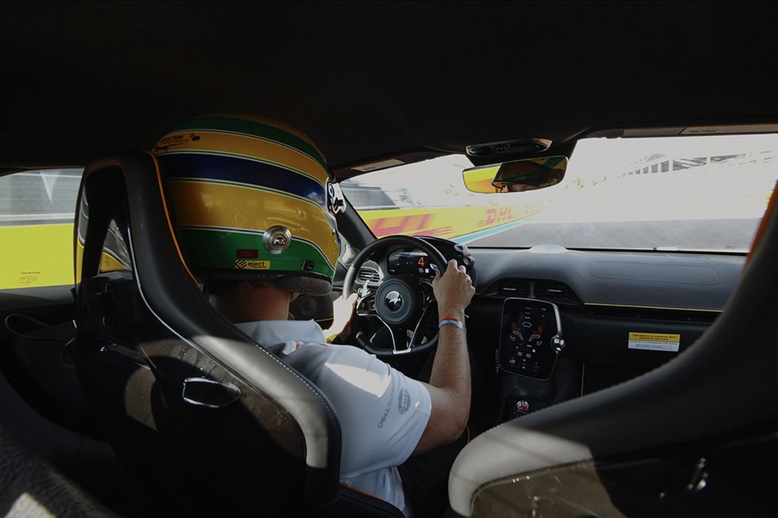 BRUNO SENNA PILOTA O NOVO McLAREN ARTURA NO CIRCUITO DE MIAMI, foto 4