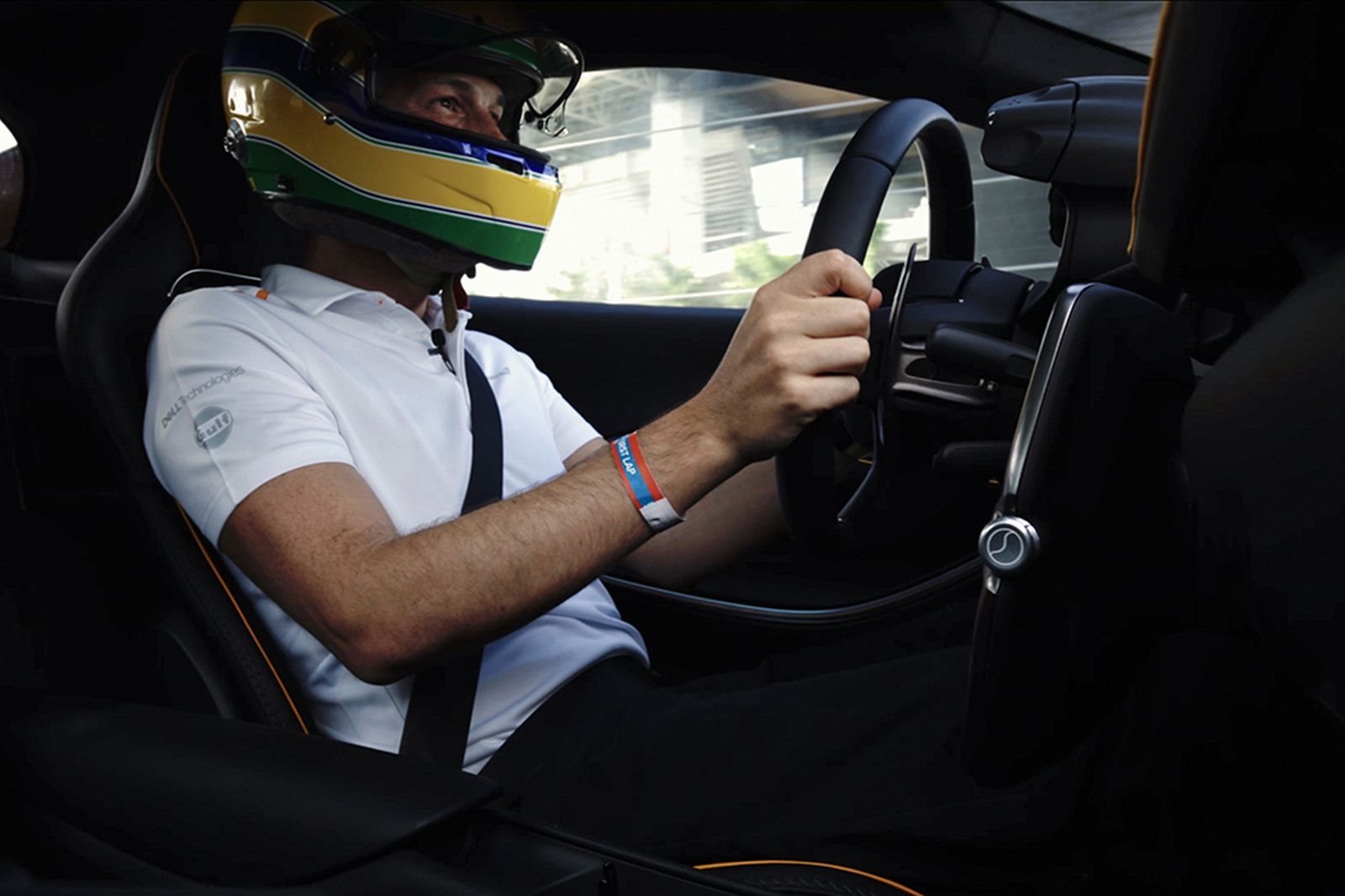 BRUNO SENNA PILOTA O NOVO McLAREN ARTURA NO CIRCUITO DE MIAMI, foto 5