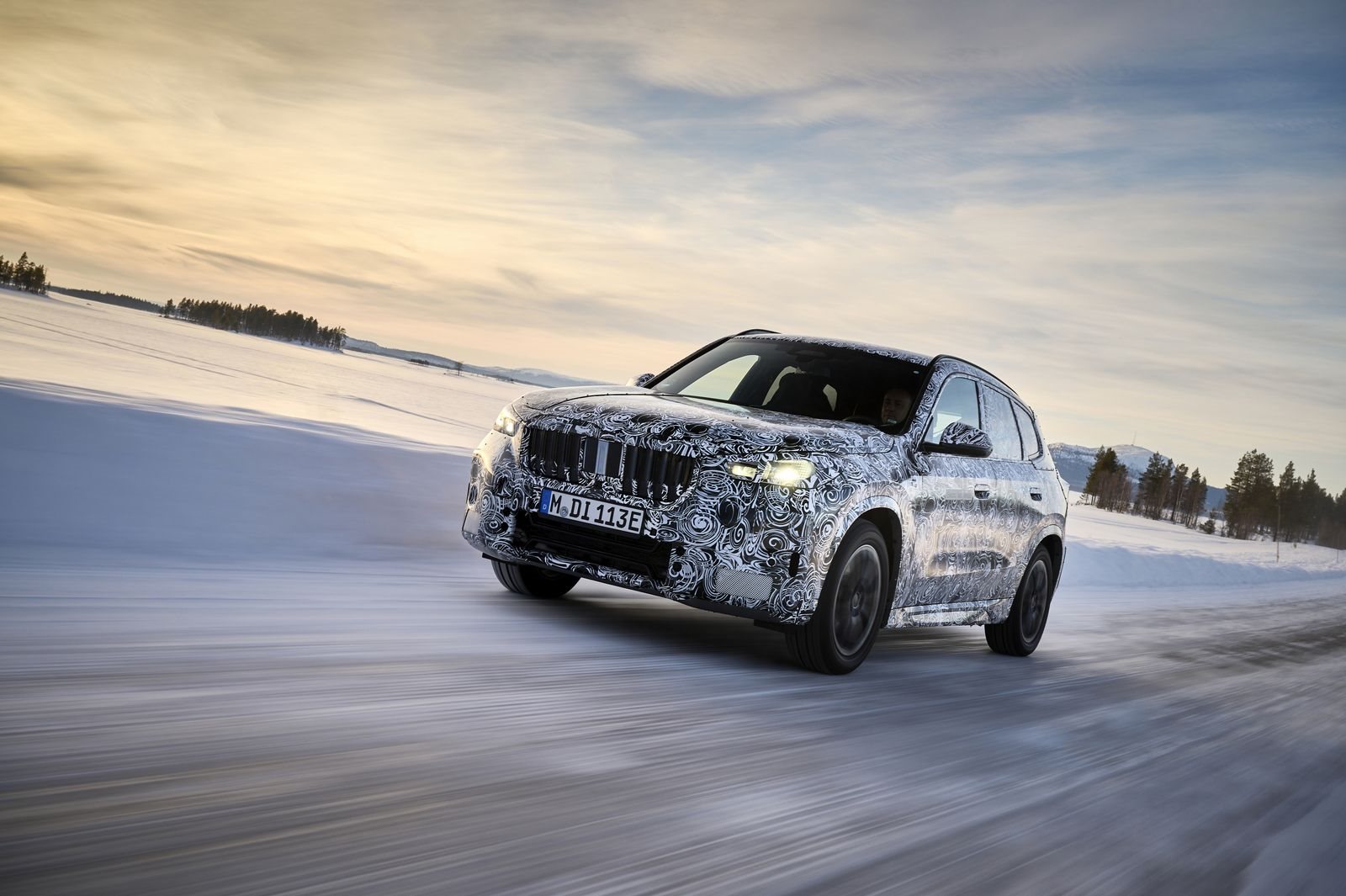 BMW iX1 CONCLUI FASE DE DESENVOLVIMENTO NO CÍRCULO POLAR ÁRTICO, foto 7