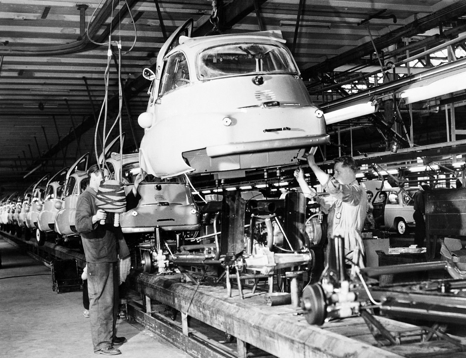 100 ANOS DA FÁBRICA DA BMW EM MUNICH: “ESTA FÁBRICA É A NOSSA ORIGEM. E NOSSO FUTURO”, foto 9