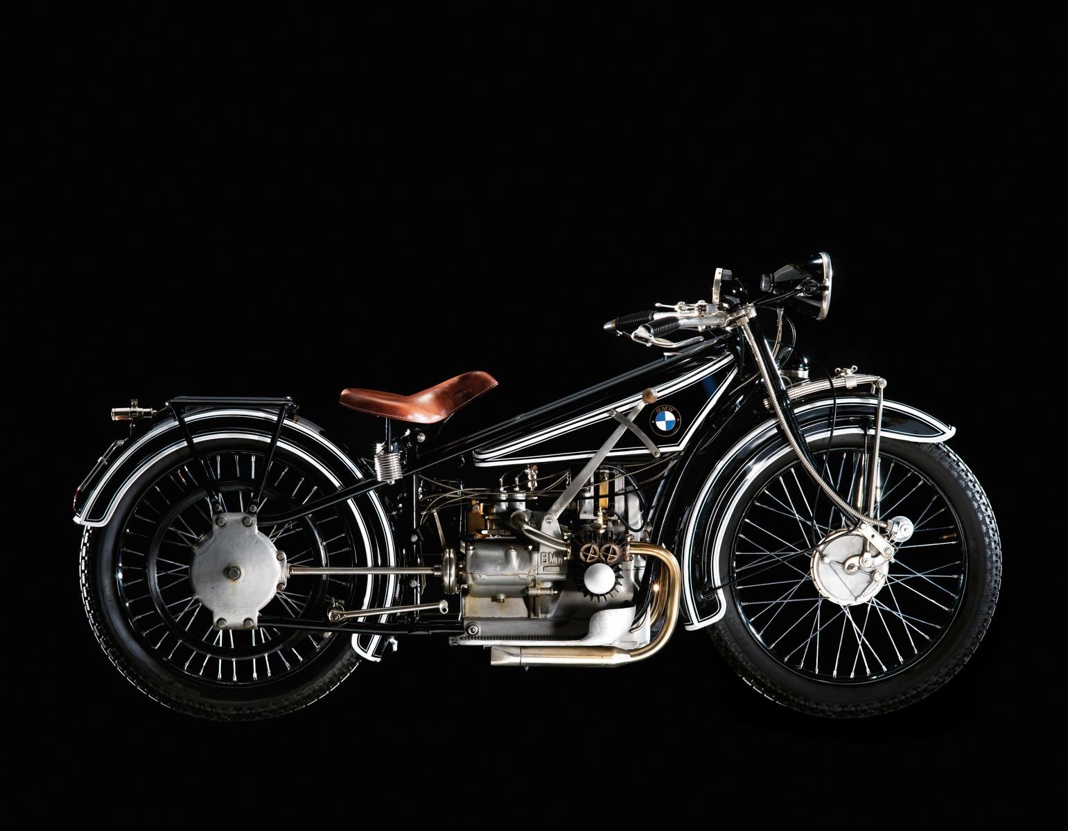 100 ANOS DA FÁBRICA DA BMW EM MUNICH: “ESTA FÁBRICA É A NOSSA ORIGEM. E NOSSO FUTURO”, foto 11