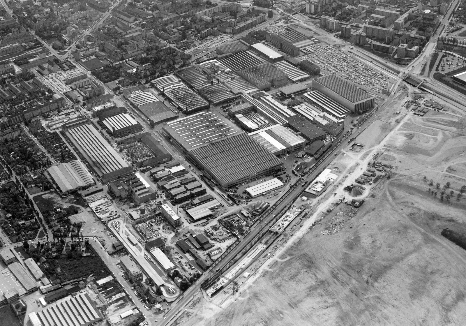 100 ANOS DA FÁBRICA DA BMW EM MUNICH: “ESTA FÁBRICA É A NOSSA ORIGEM. E NOSSO FUTURO”, foto 31