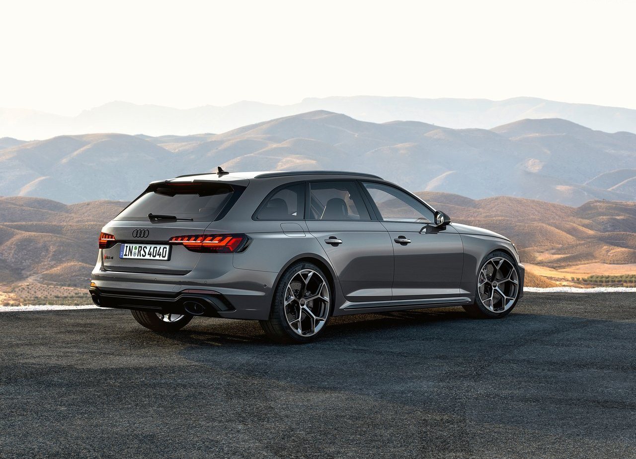 AUDI RS 4 AVANT E RS 5 COMPETITION PLUS: NOVAS EDIÇÕES ESPECIAIS, foto 14