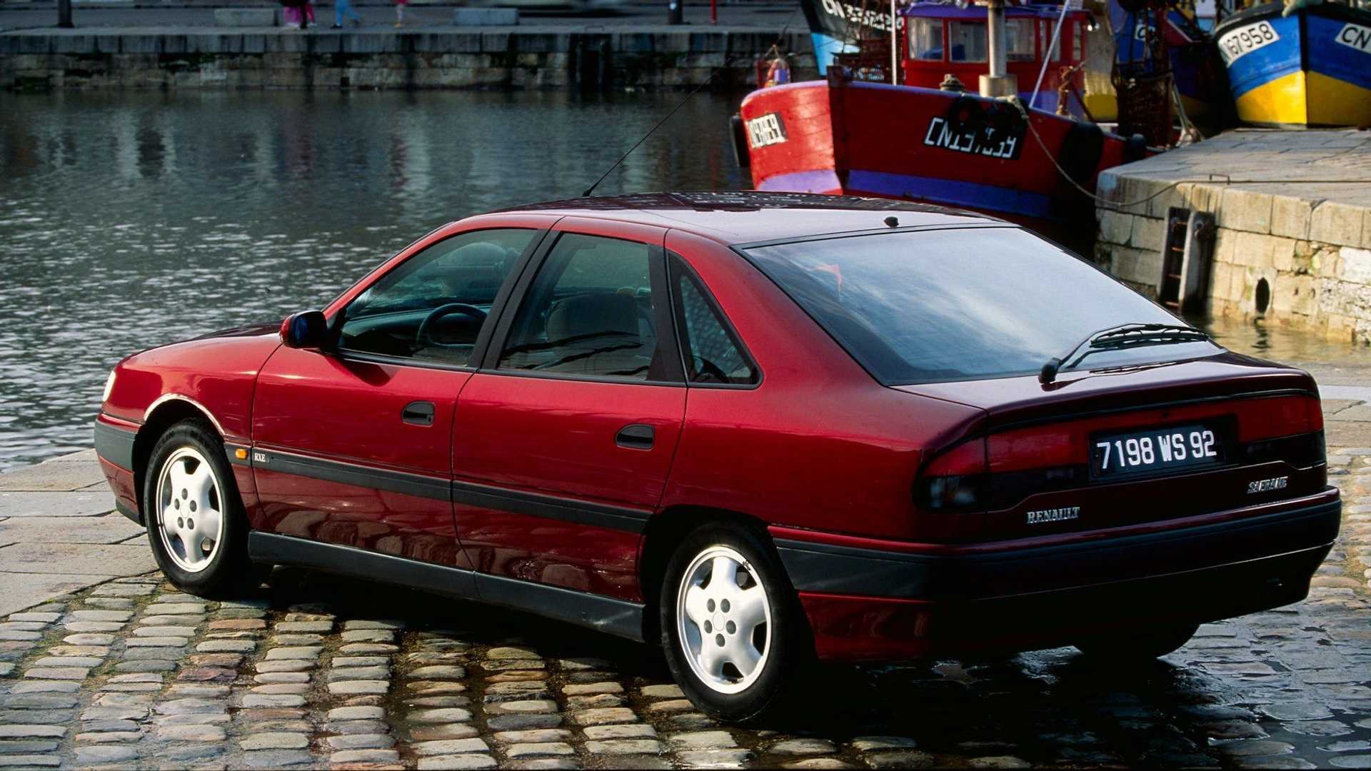 RENAULT SAFRANE: UM SEDAN QUE FOI O CARRO-CHEFE DA MARCA, foto 8