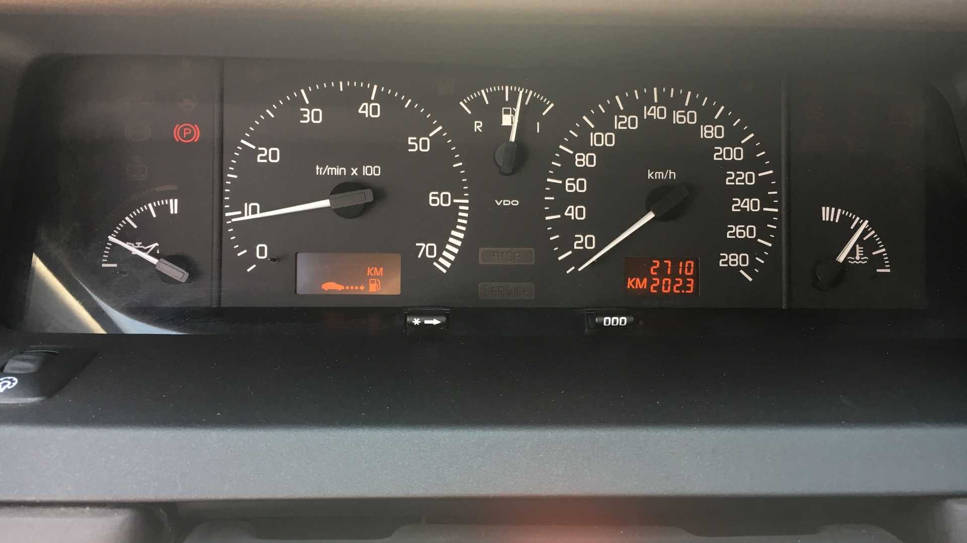 RENAULT SAFRANE: UM SEDAN QUE FOI O CARRO-CHEFE DA MARCA, foto 15