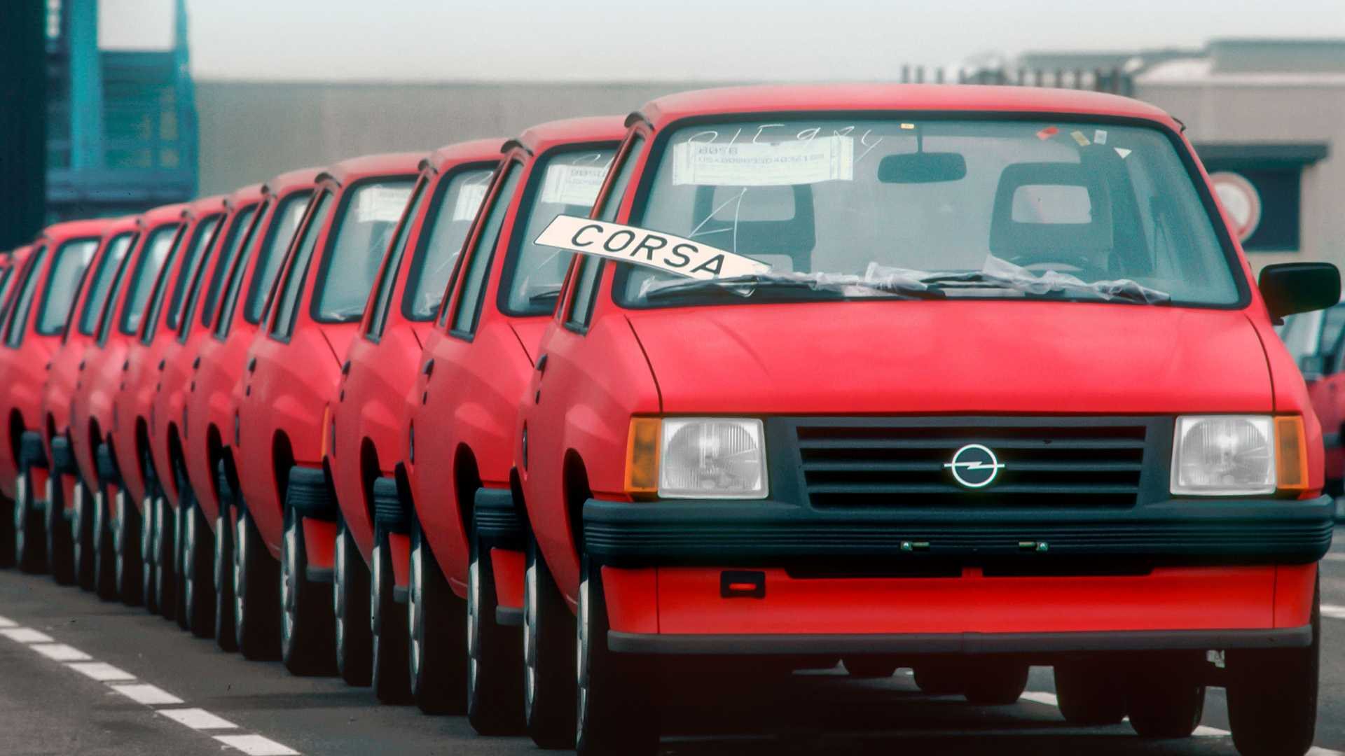 OPEL CORSA A: A GRANDE APOSTA DA MARCA DE RÜSSELSHEIM, foto 2