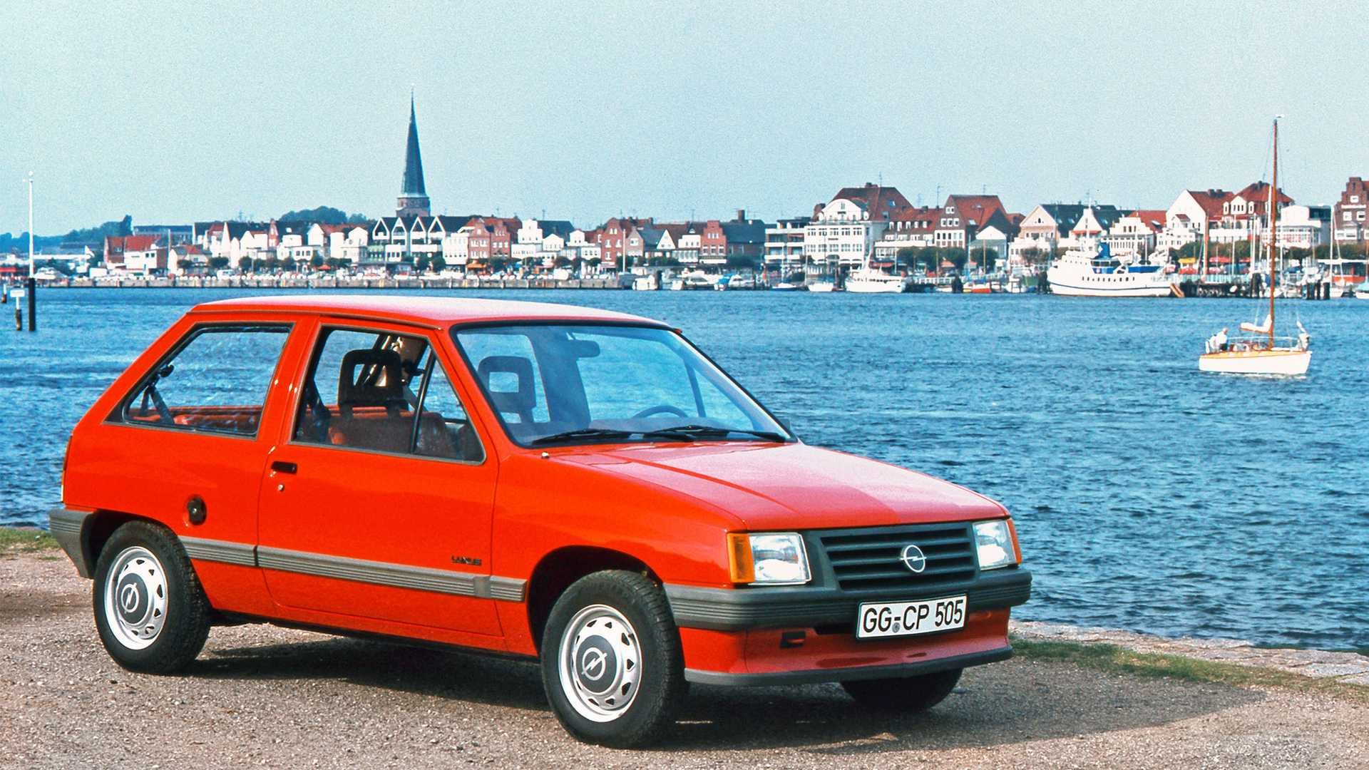 OPEL CORSA A: A GRANDE APOSTA DA MARCA DE RÜSSELSHEIM, foto 5