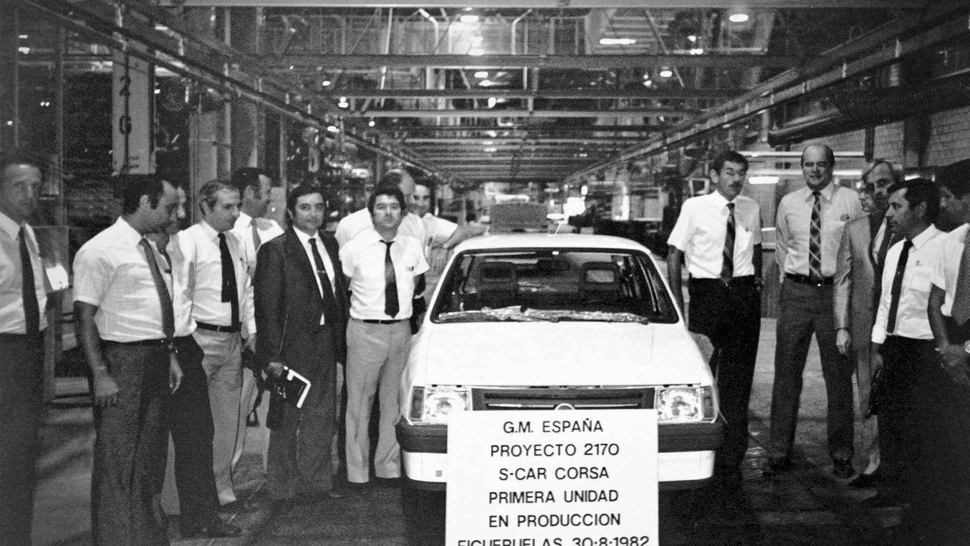 OPEL CORSA A: A GRANDE APOSTA DA MARCA DE RÜSSELSHEIM, foto 9