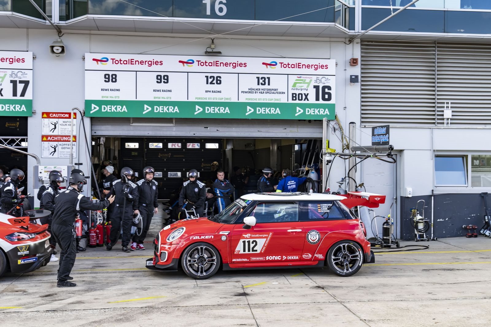BRAVO ESFORÇO DO MINI JOHN COOPER WORKS NAS LENDÁRIAS 24 HORAS DE NÜRBURGRING, foto 10