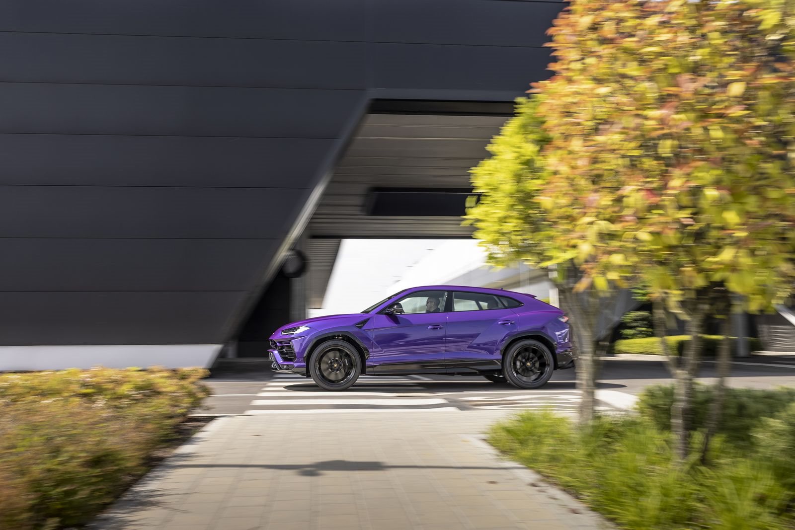 LAMBORGHINI URUS CELEBRA 20.000 EXEMPLARES VENDIDOS EM 4 ANOS, foto 2