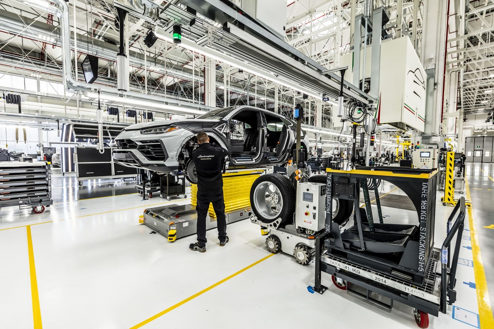 LAMBORGHINI URUS CELEBRA 20.000 EXEMPLARES VENDIDOS EM 4 ANOS, foto 14