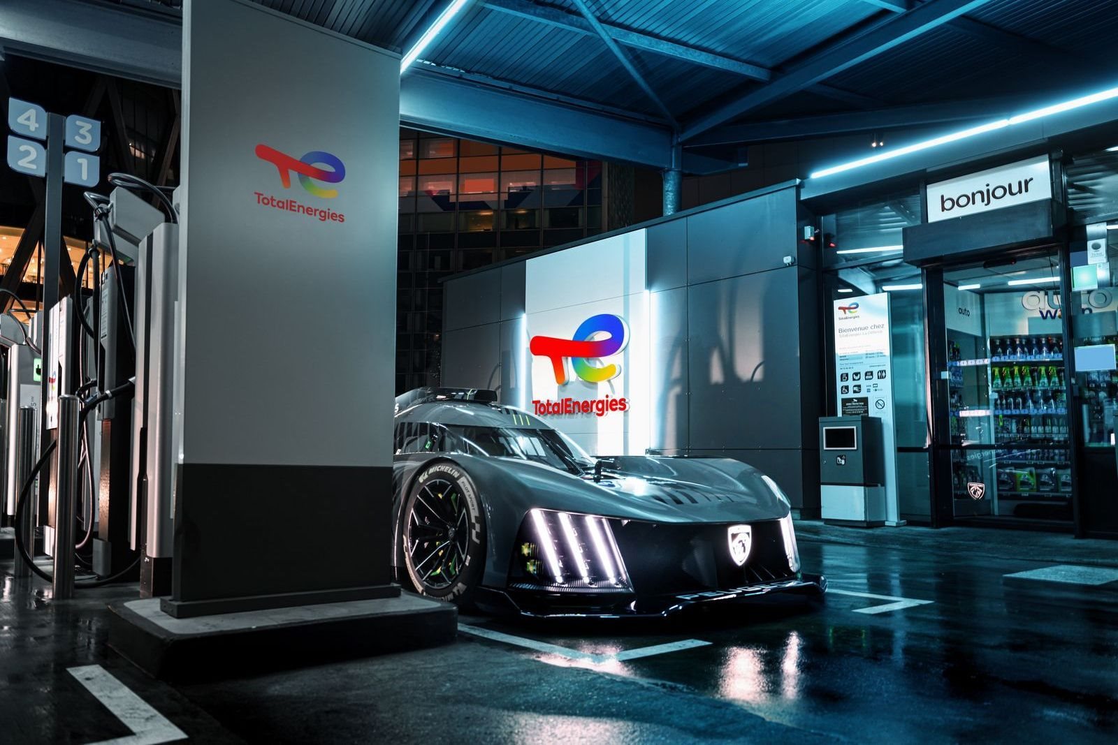 9X8 HYPERCAR: TOTALMENTE ELETRIFICADO PELA PEUGEOT, foto 3