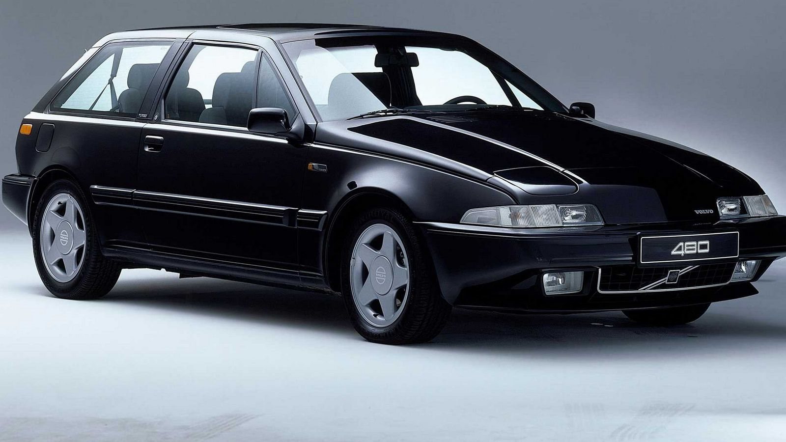 VOLVO 480: O MODELO SUECO QUE NINGUÉM ESPERAVA NA ÉPOCA, foto 17