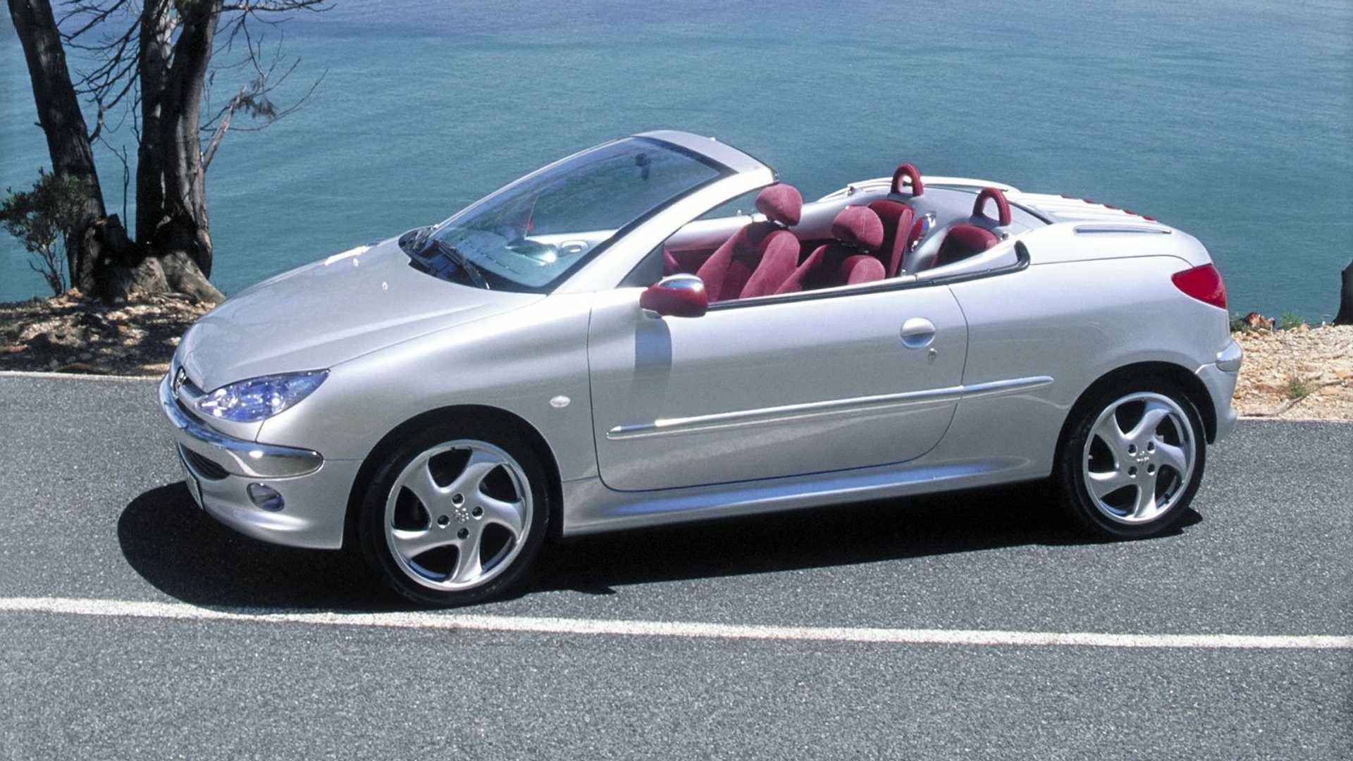 PEUGEOT 206 CC: O PRIMEIRO COUPE-CABRIOLET GENERALISTA, foto 1