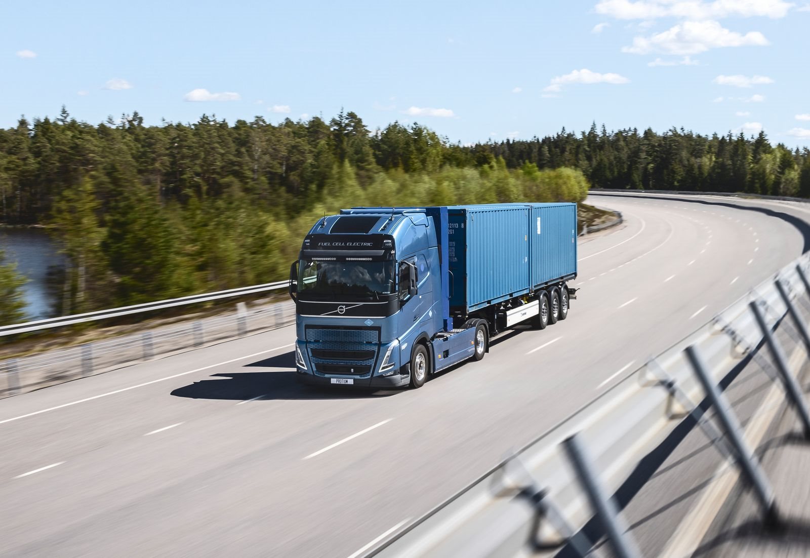 VOLVO APRESENTA CAMINHÃO COM CÉLULAS DE COMBUSTÍVEL A HIDROGÊNIO NA EUROPA, foto 3