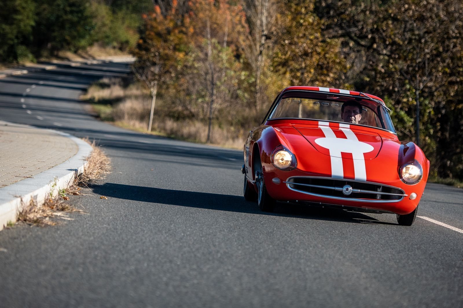 SKODA AUTO LANÇA UM VÍDEO PODCAST SOBRE O 1100 OHC COUPE, foto 1