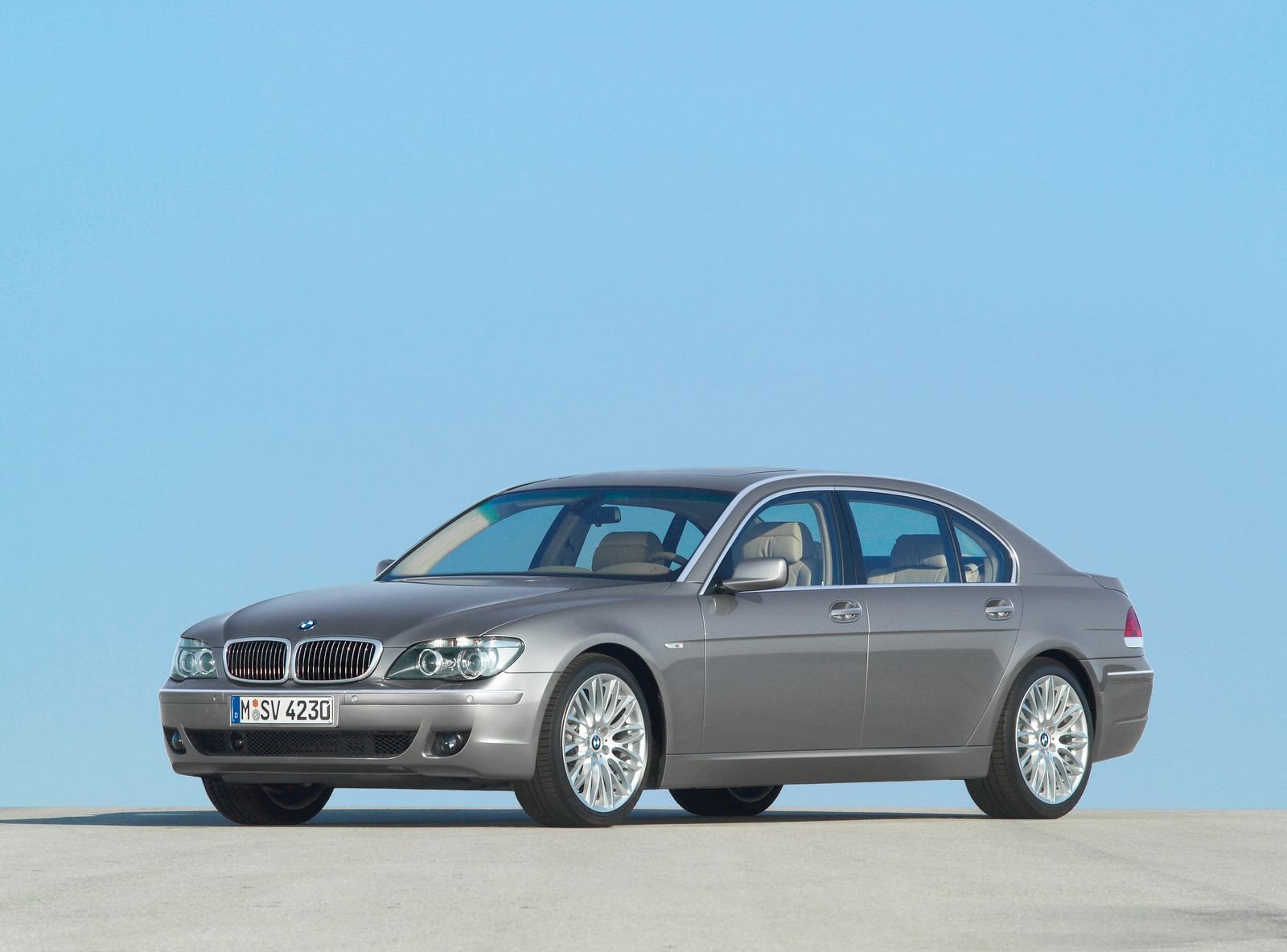 A HISTÓRIA DO BMW SÉRIE 7, foto 16