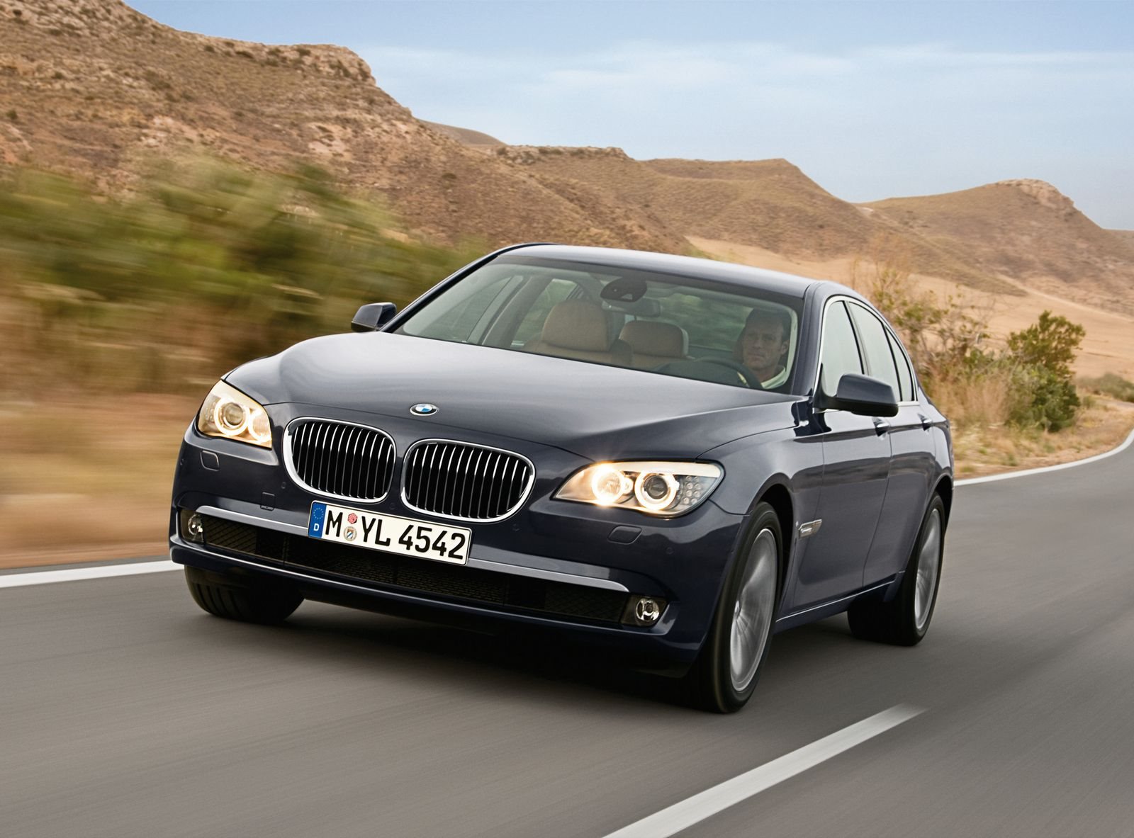 A HISTÓRIA DO BMW SÉRIE 7, foto 21