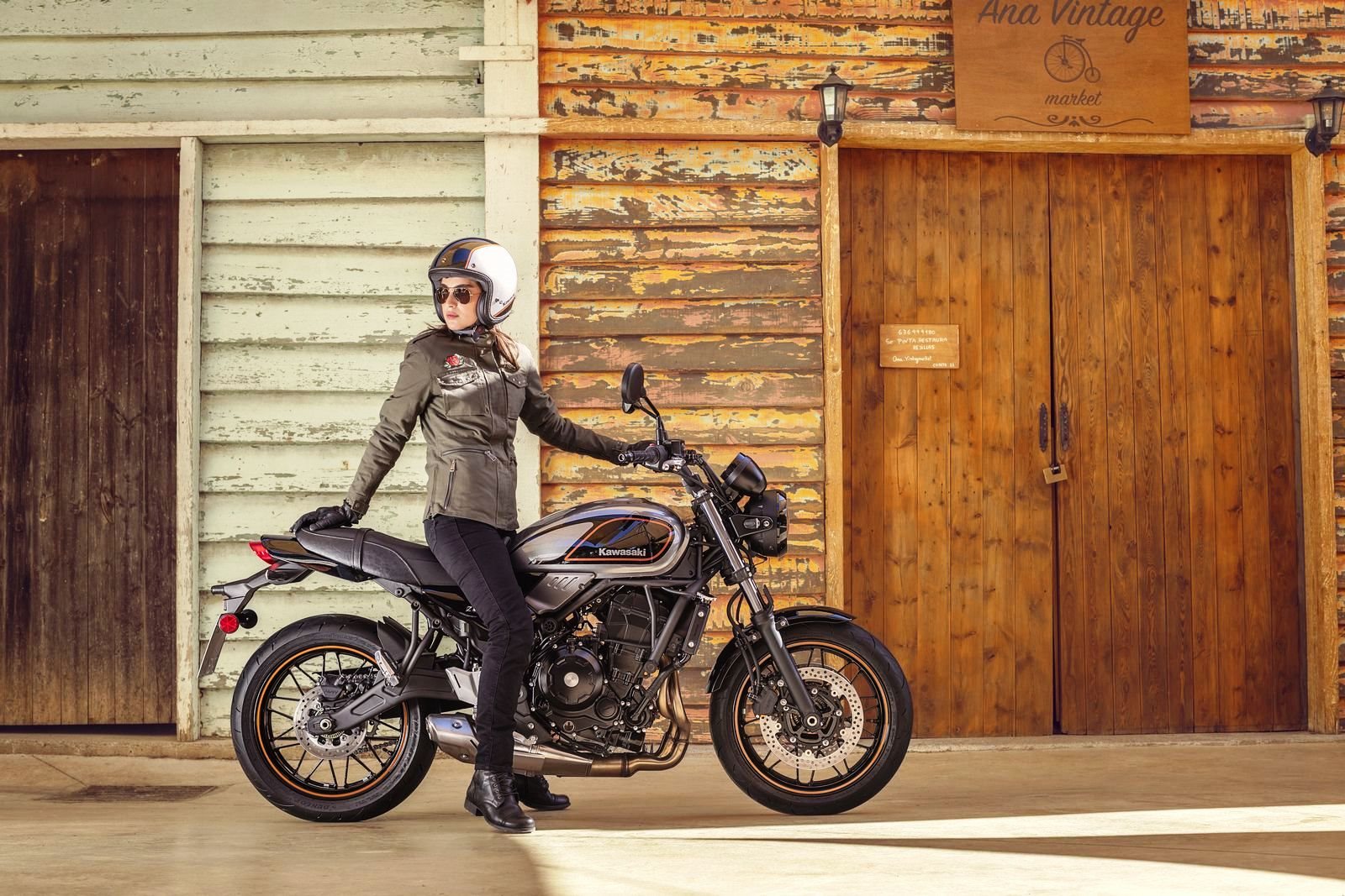 NOVA KAWASAKI Z650RS 2022 RESGATA VISUAL RETRO E TRAZ AINDA MAIS AGILIDADE PARA A PILOTAGEM URBANA, foto 5
