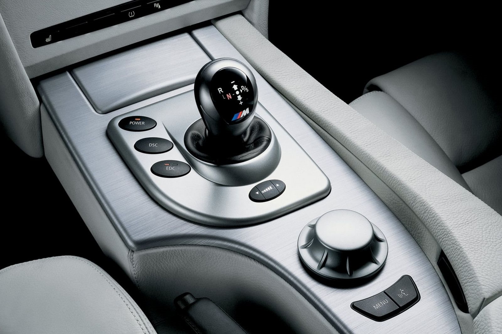 BMW M5 E60: O SEDAN COM CORAÇÃO DE FÓRMULA 1, foto 8
