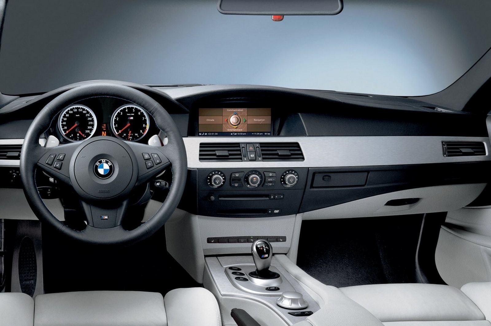 BMW M5 E60: O SEDAN COM CORAÇÃO DE FÓRMULA 1, foto 10