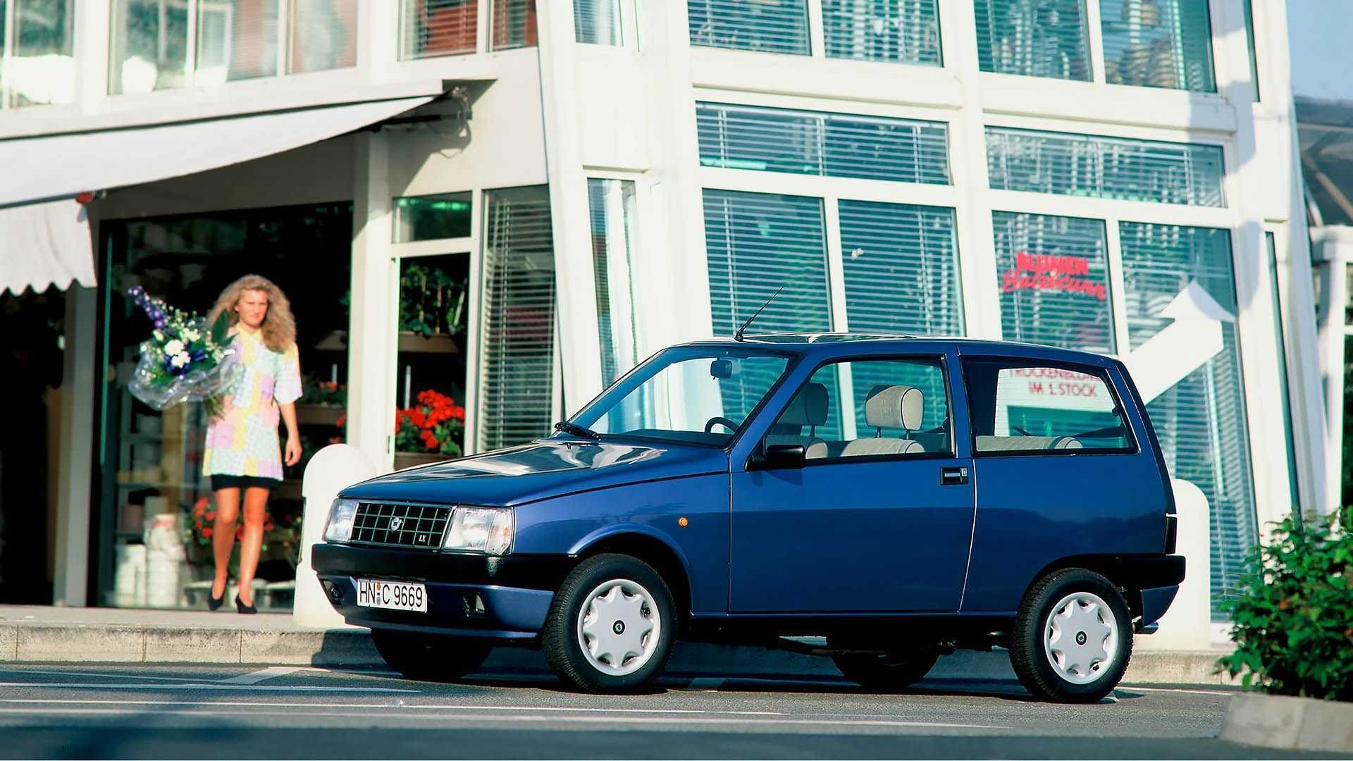 LANCIA Y10: UM PEQUENO UTILITÁRIO COM CERTO AR PREMIUM, foto 2