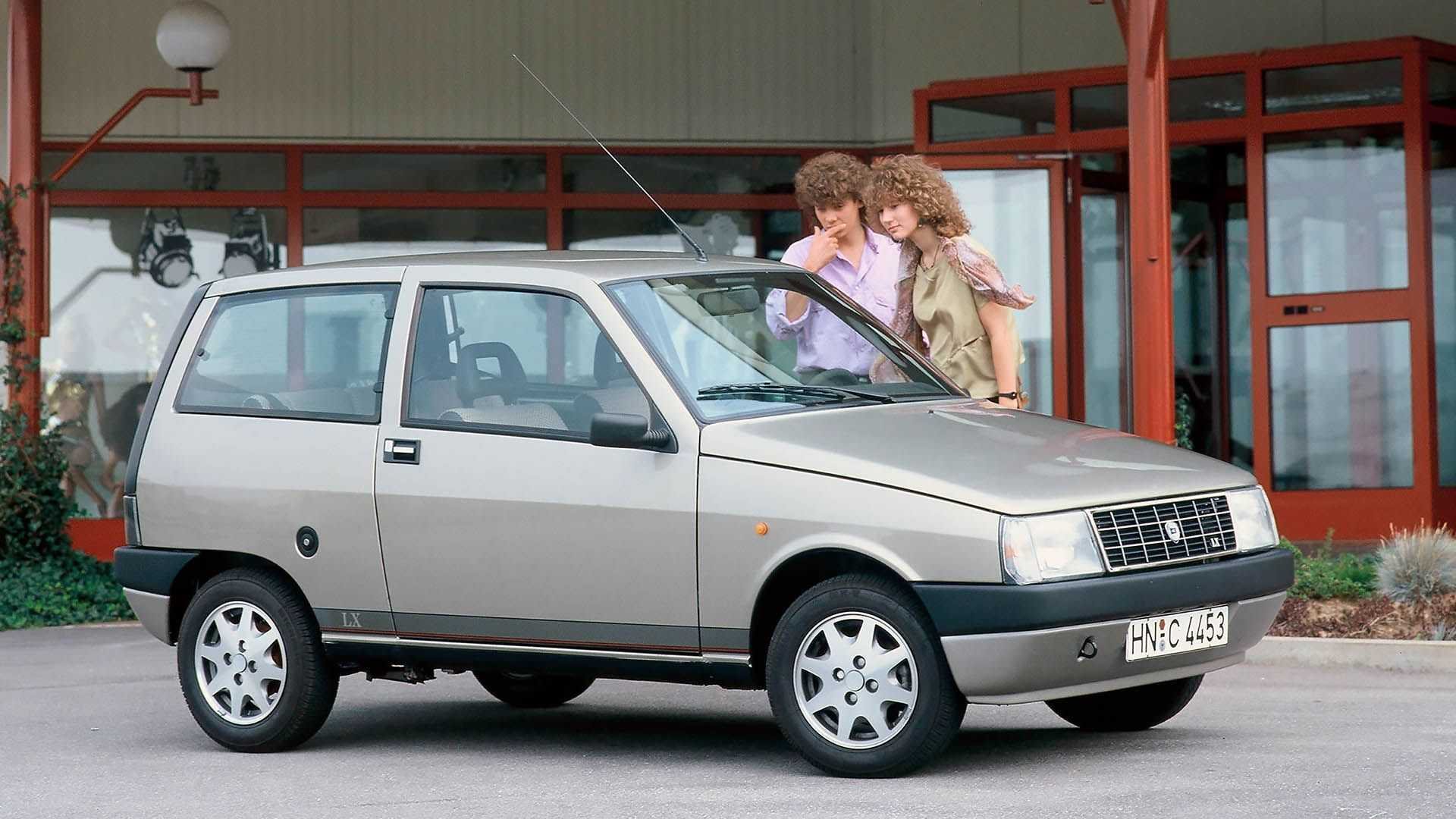 LANCIA Y10: UM PEQUENO UTILITÁRIO COM CERTO AR PREMIUM, foto 13