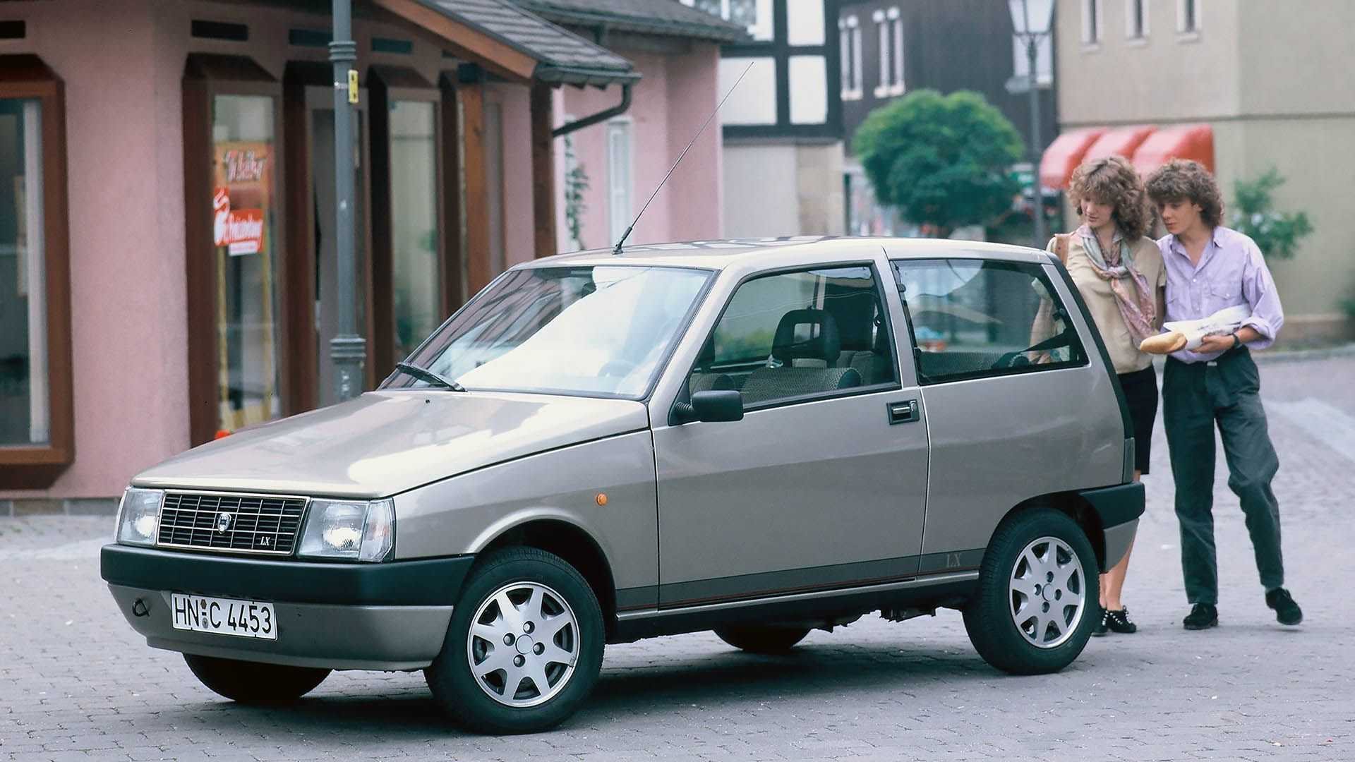LANCIA Y10: UM PEQUENO UTILITÁRIO COM CERTO AR PREMIUM, foto 14